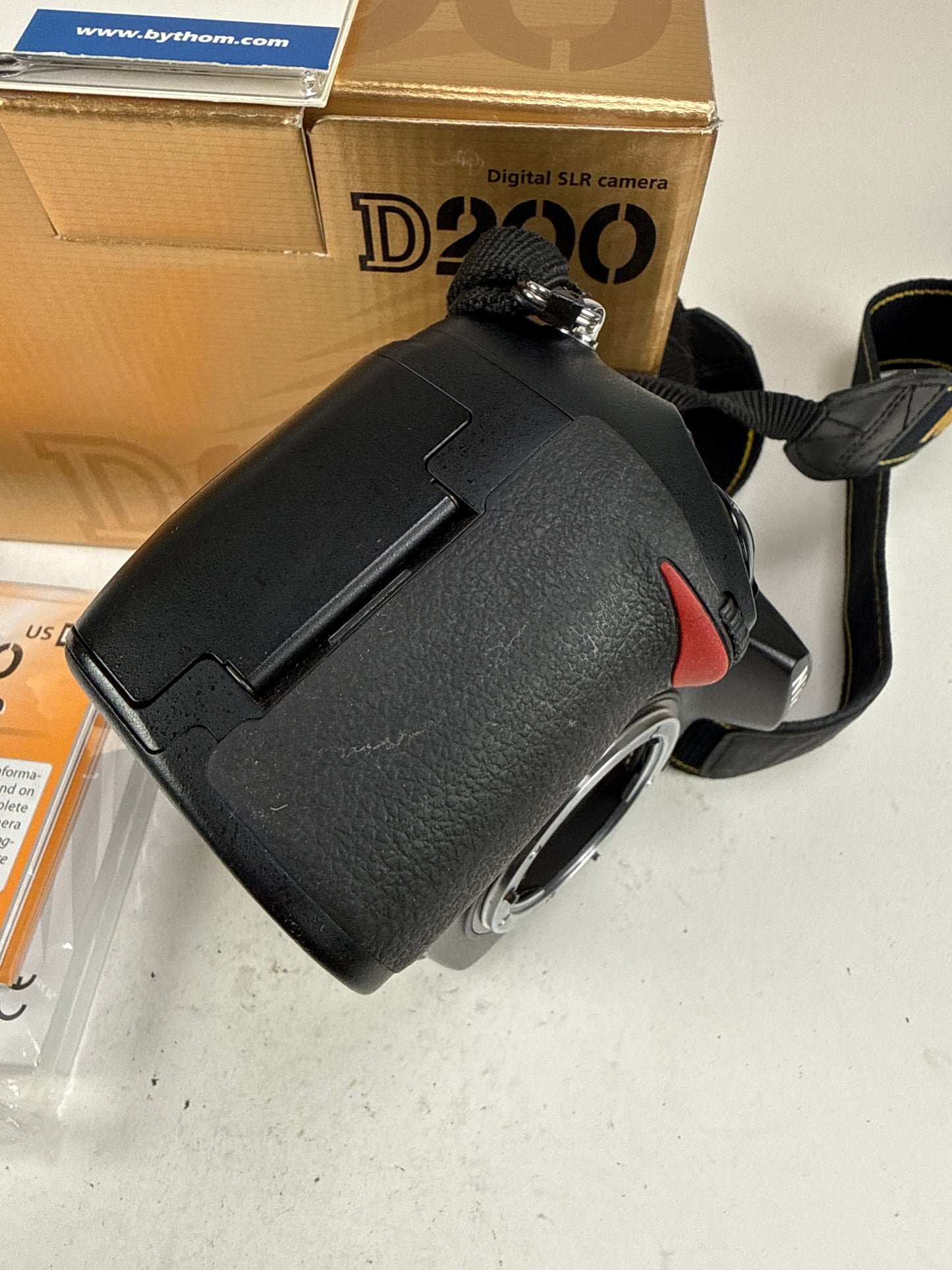 Nikon D200 10.2MP DX Digital SLR Camera Body
