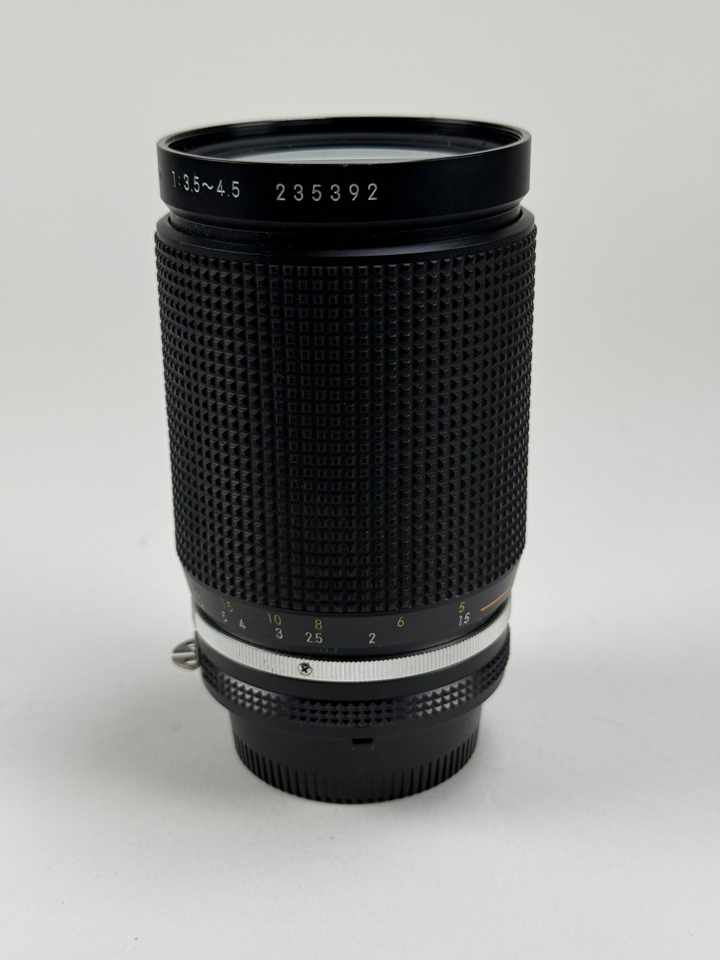 Nikon Zoom Nikkor 35-105mm f/3.5-4.5 AI-S CLEAN lens