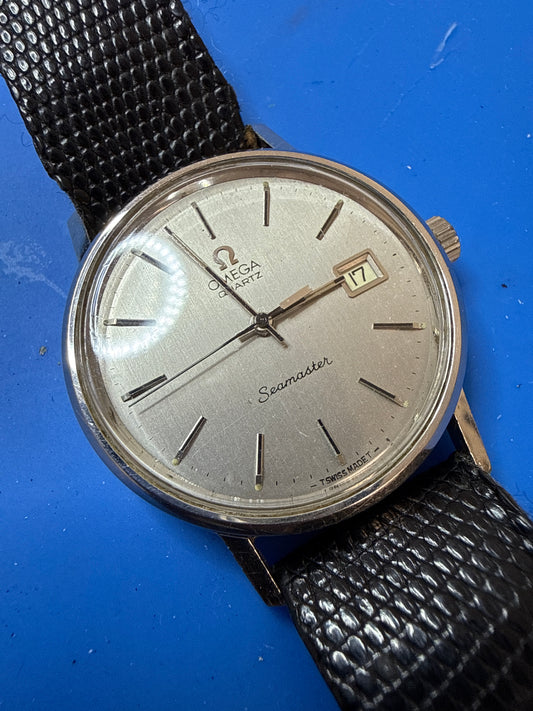 Vintage OMEGA Seamaster Quartz Date Men's Watch 34mm