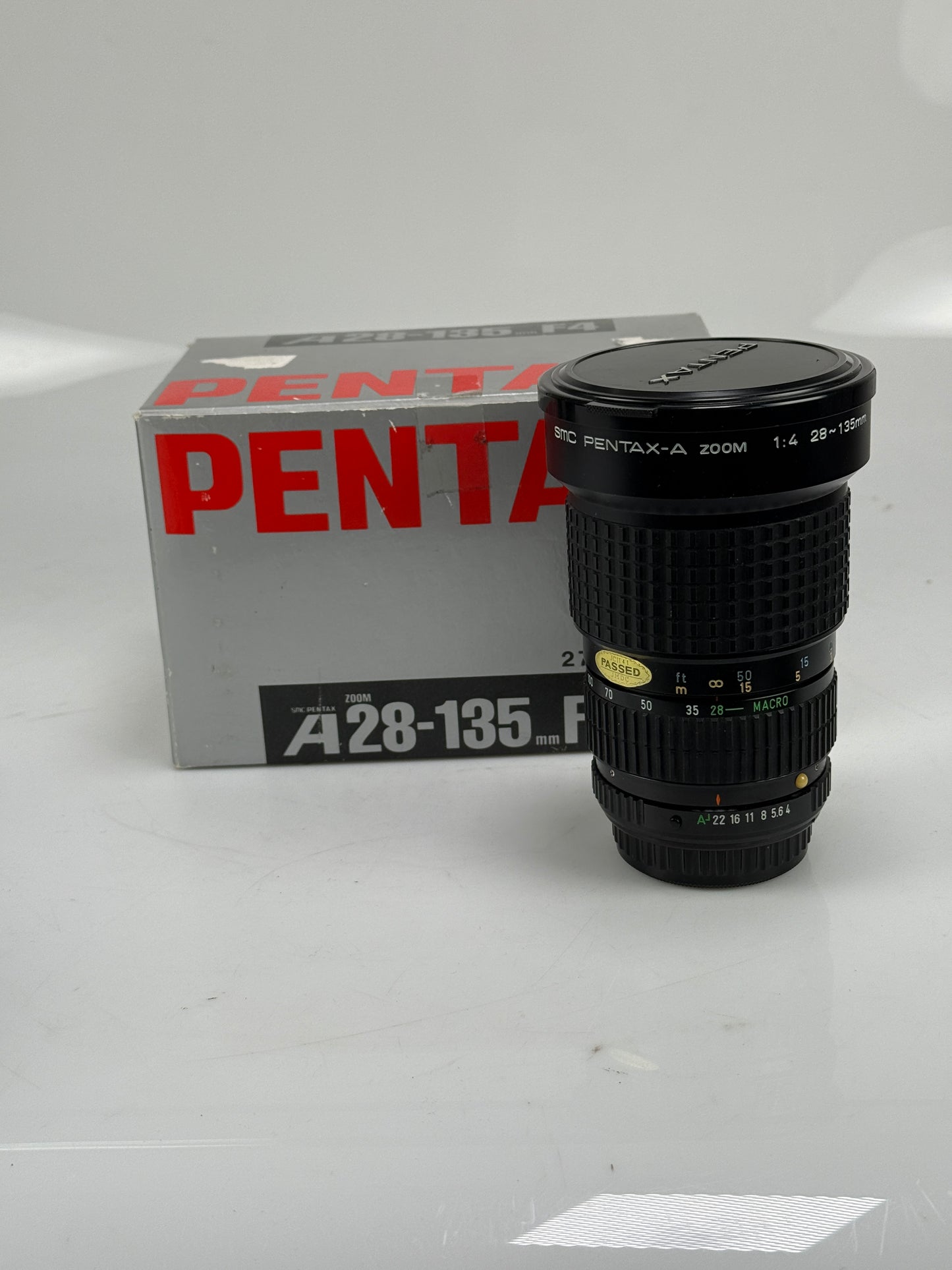 SMC PENTAX A Zoom 28-135mm f4 MF Zoom Macro Lens K mount