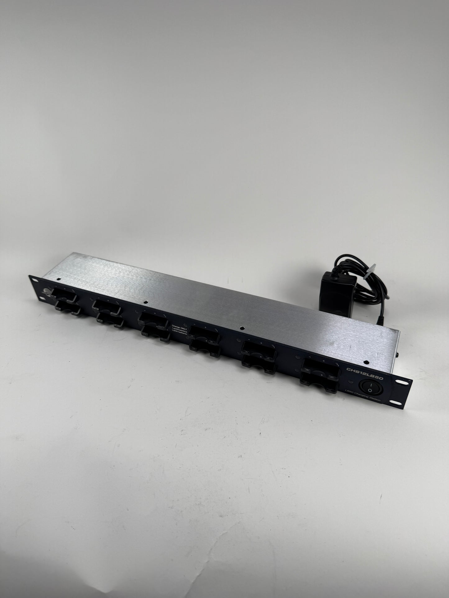 Lectrosonics CHS12LB50A LB50 LB-50 Battery Station With 12 Batterys