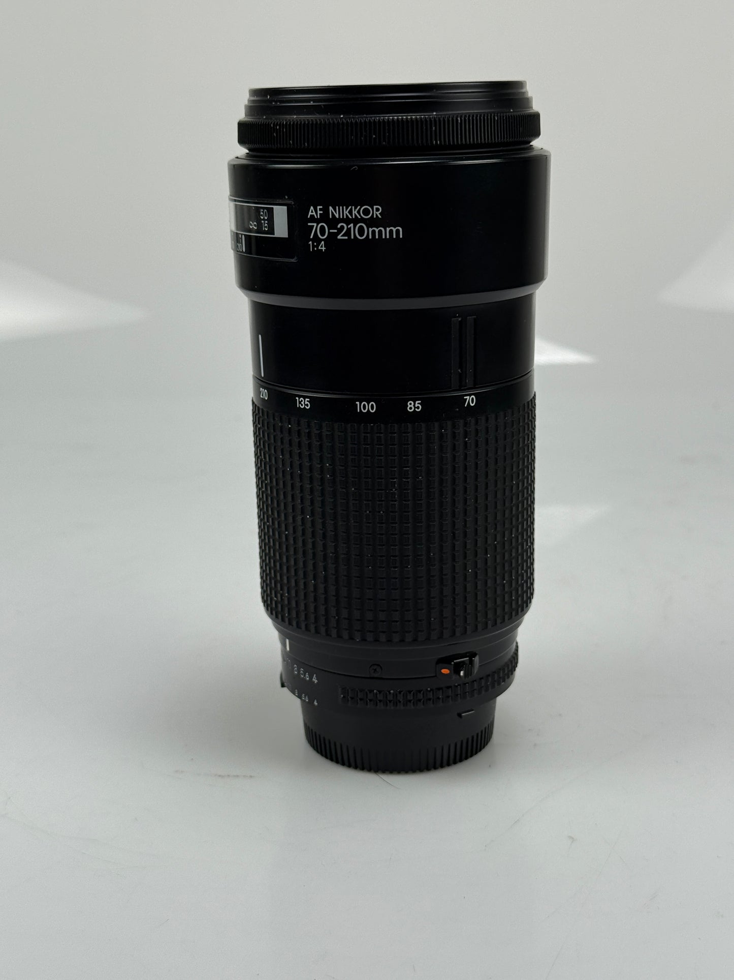 Nikon Nikkor AF 70-210mm f4 Lens