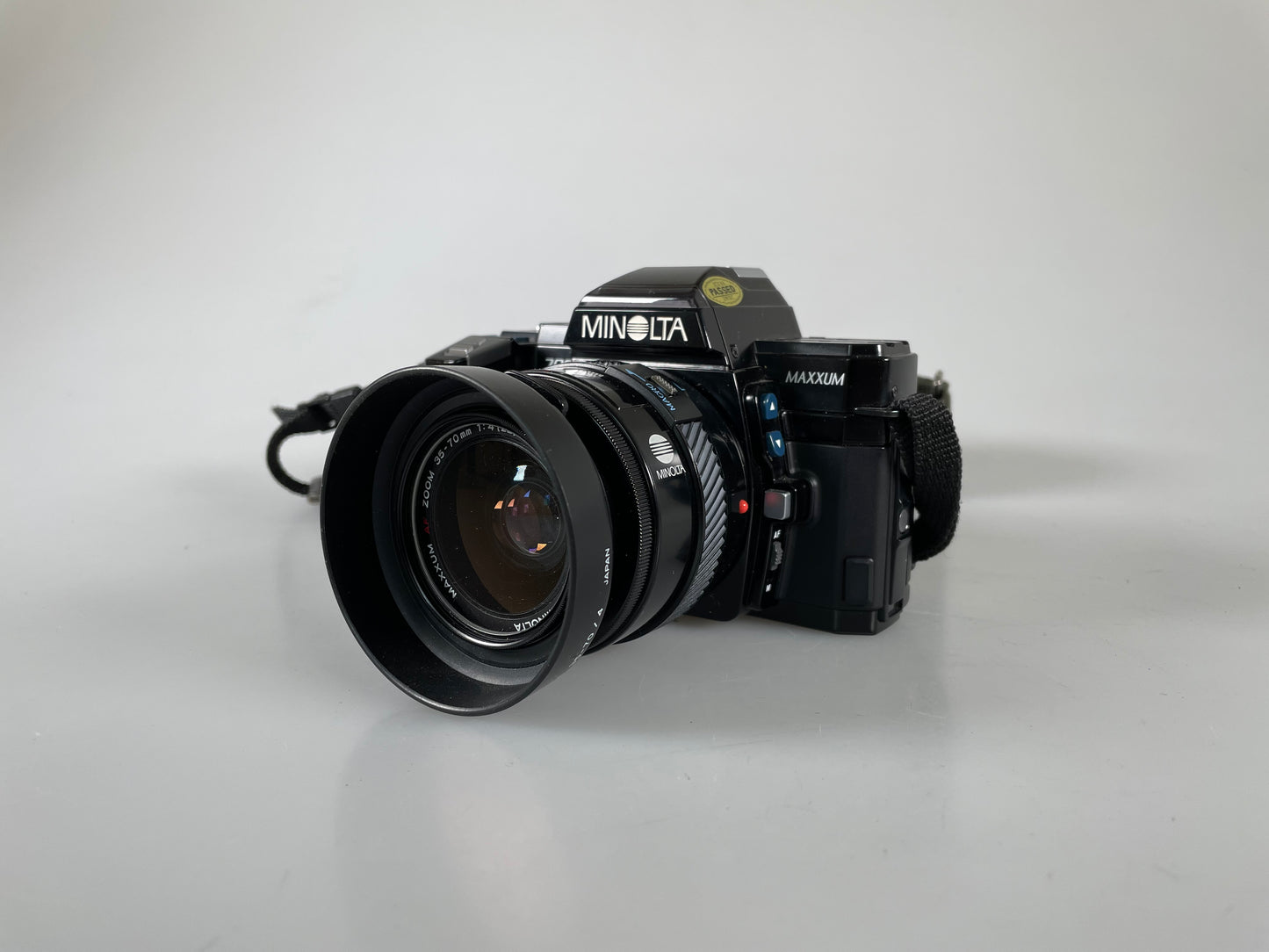 Minolta Maxxum 7000 Camera & Maxxum AF Zoom 35-70mm f4 Lens