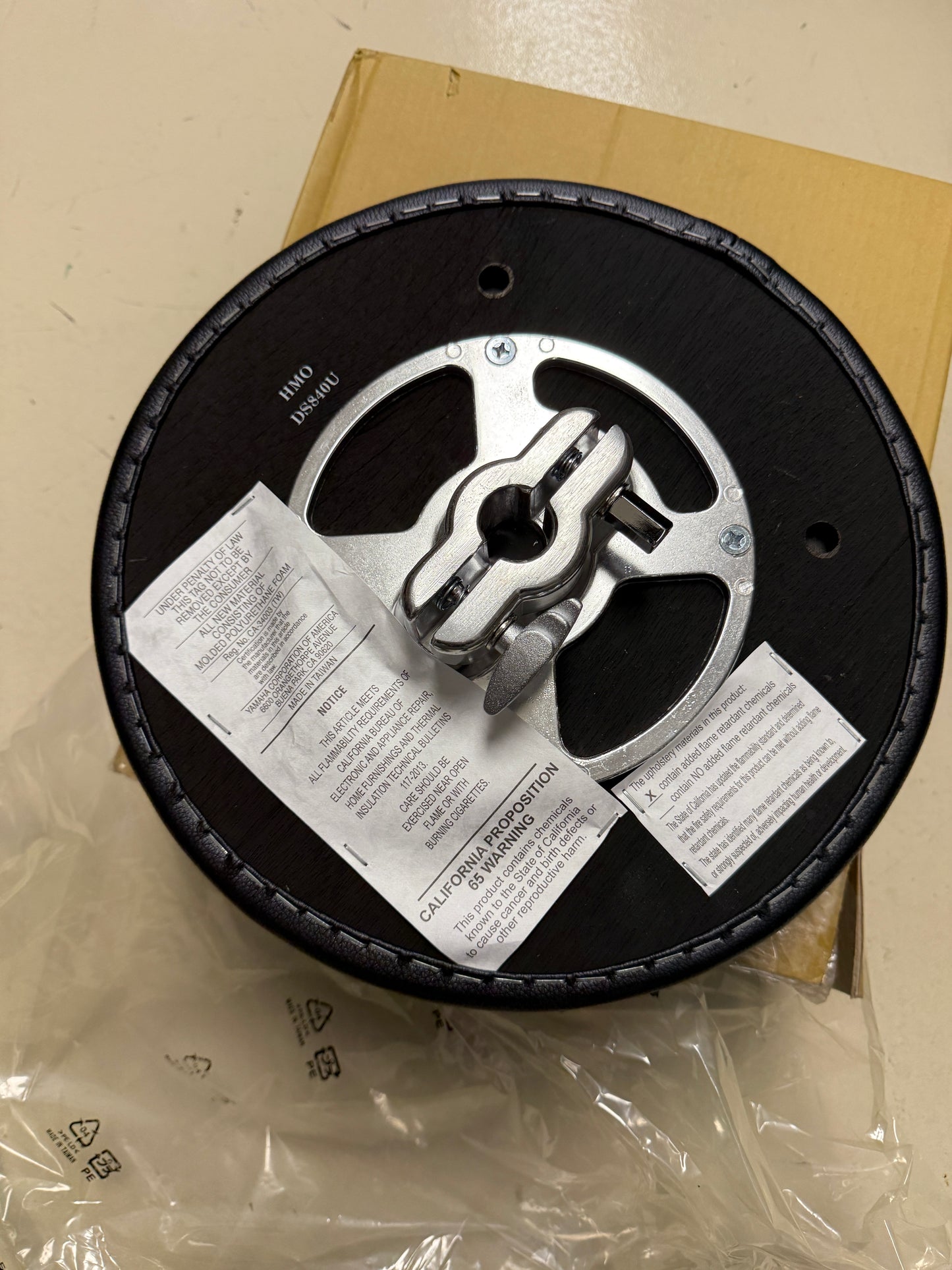 Yamaha HML DS-840U Drum Throne Seat Replacement OEM Original