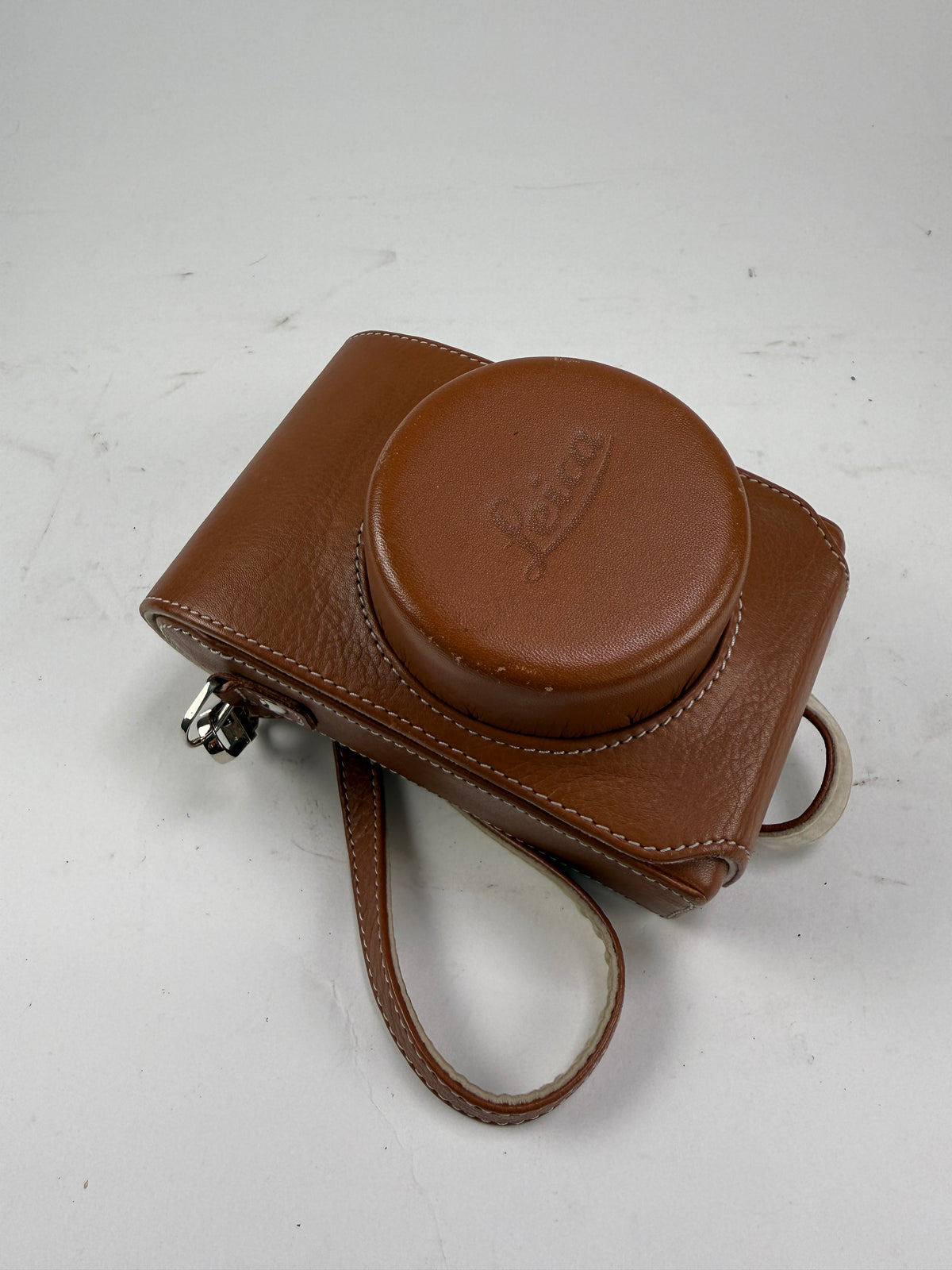 Leica #18821 Leather Camera Case (with Strap) - For Leica D-Lux (Typ 109)