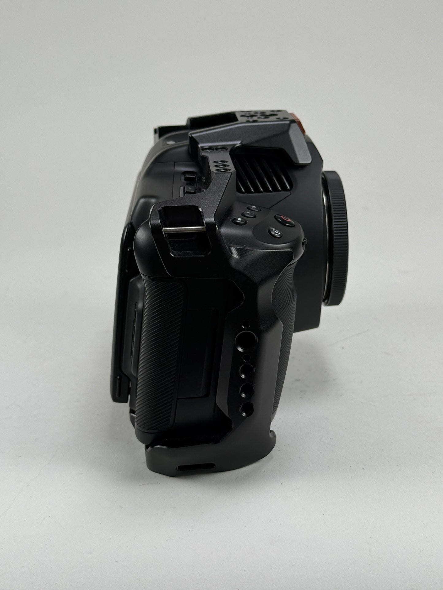 Blackmagic Design Pocket Cinema Camera 6K G2 w/ Smallrig cage