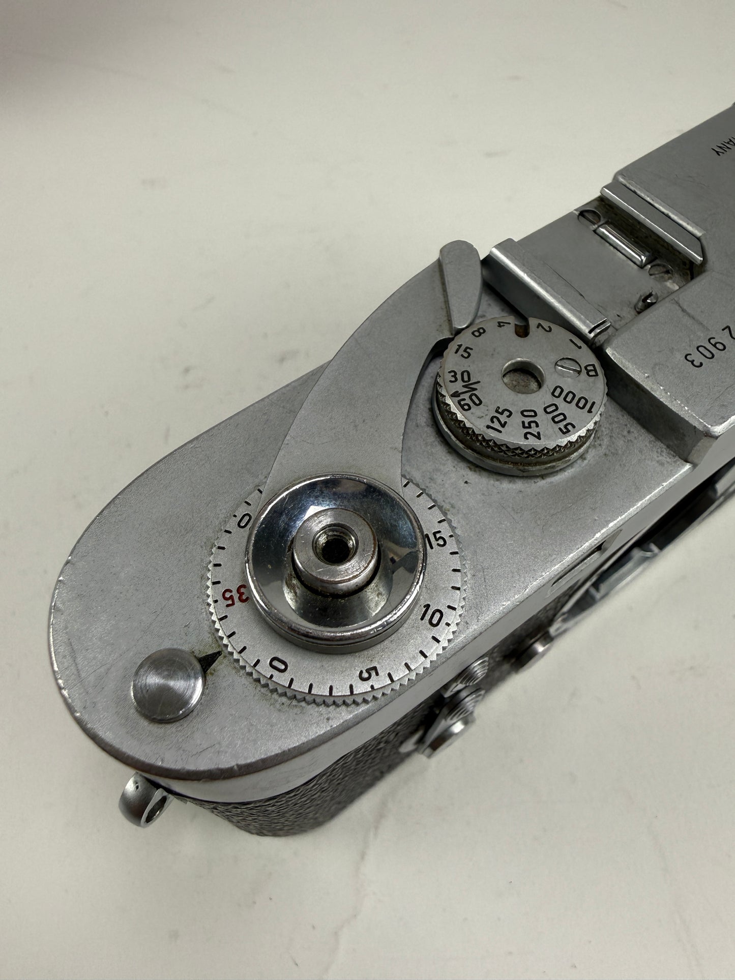 Leica M2 35mm rangefinder film camera body chrome LATE self timer 1132XXX