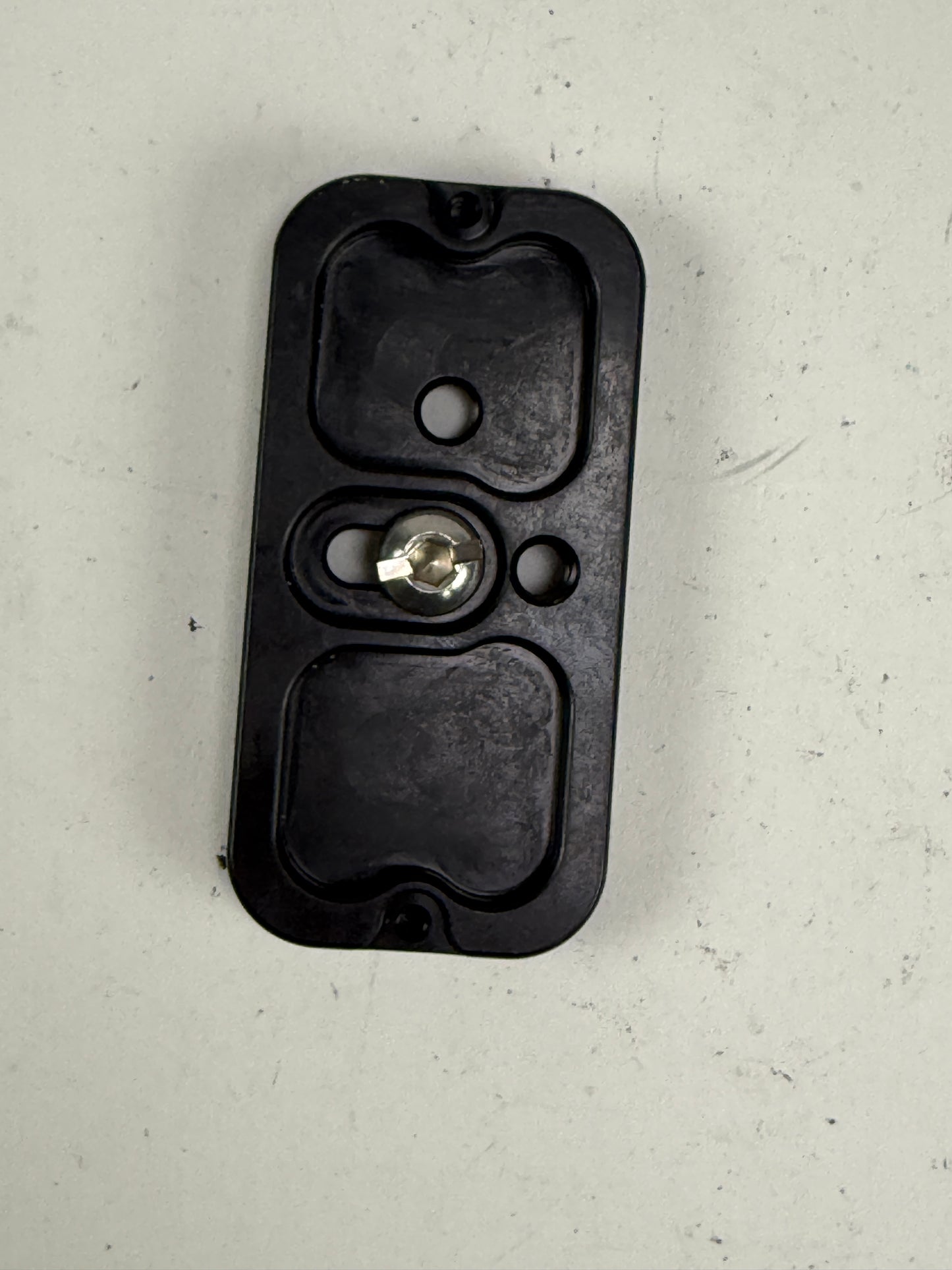 Wimberley P-5 Universal Camera Body Plate (Arca-Swiss Quick Release Plate) Black