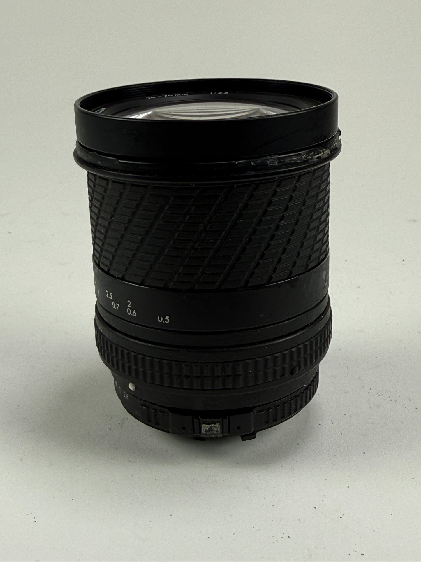 Sigma Zoom 28-70mm f2.8 Lens Nikon F Mount