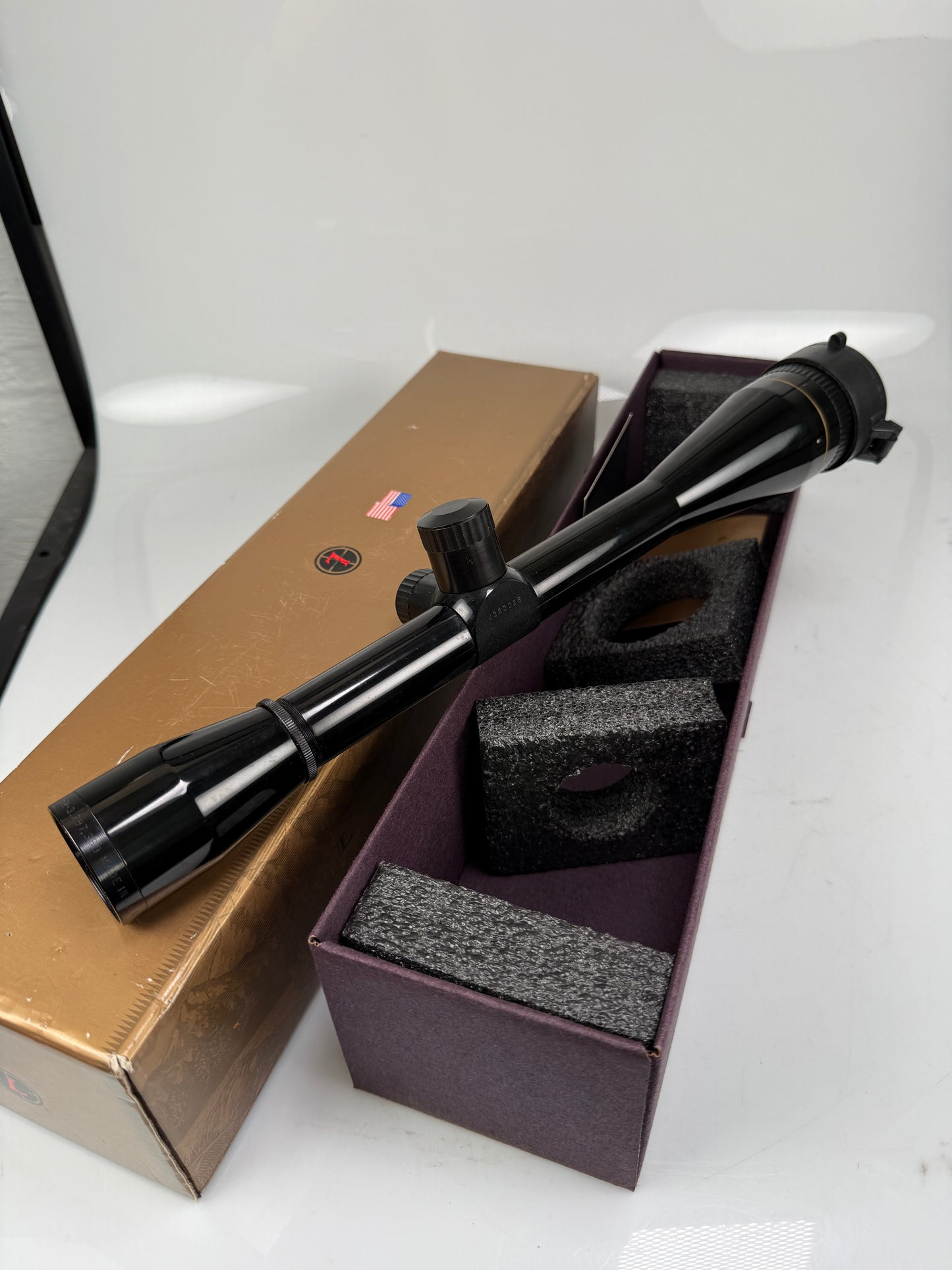 Leupold 12x40mm A.O. Varmint Vintage Scope Fine Plex