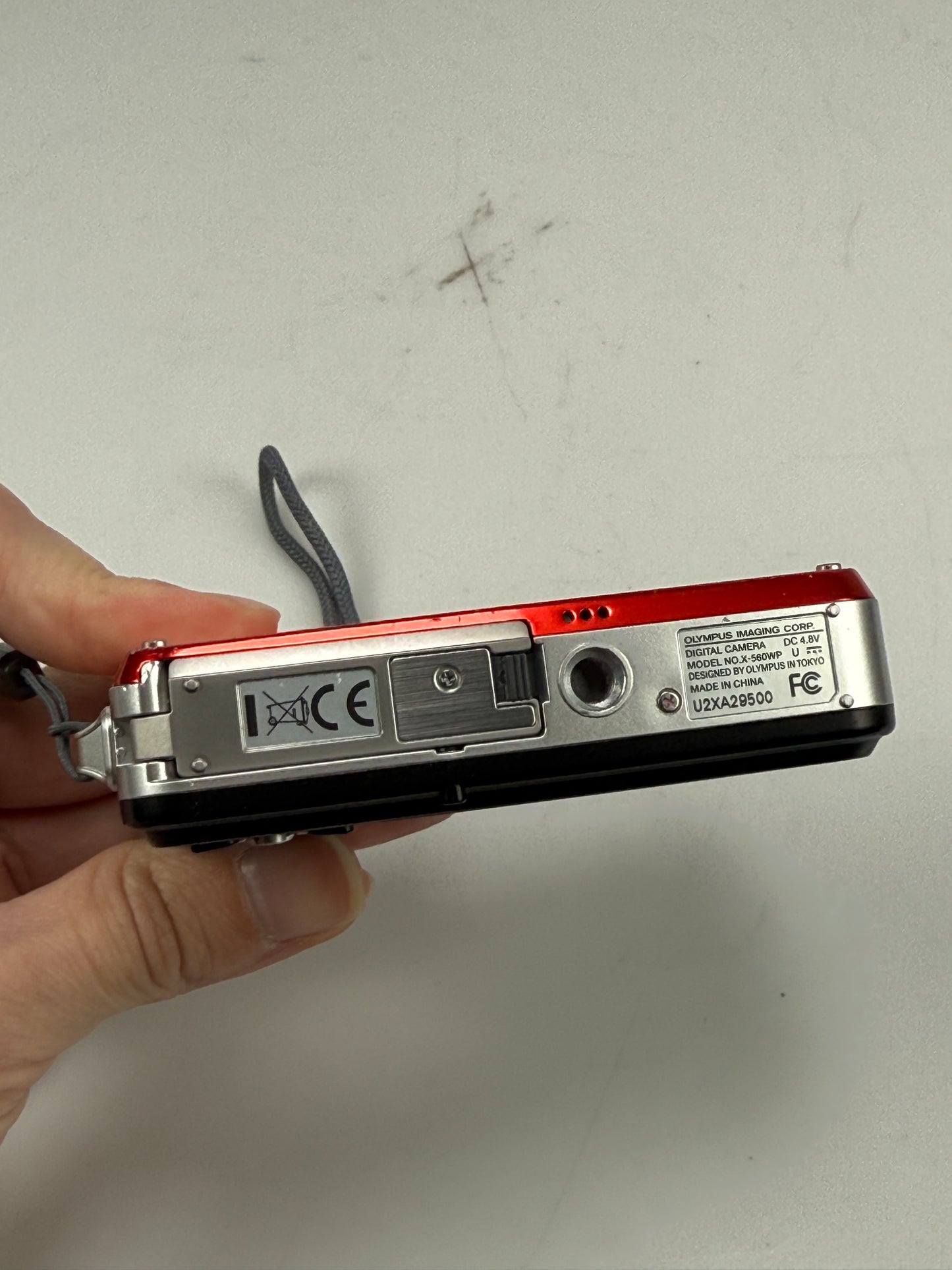 Olympus X-560WP Waterproof Digital Camera 10mp