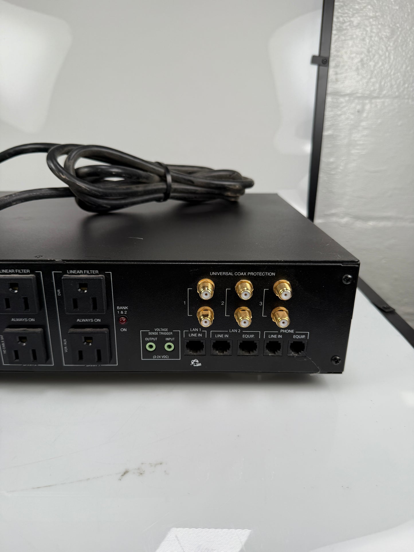 Panamax M5300PM 11 Outlet Clean Power Level 4