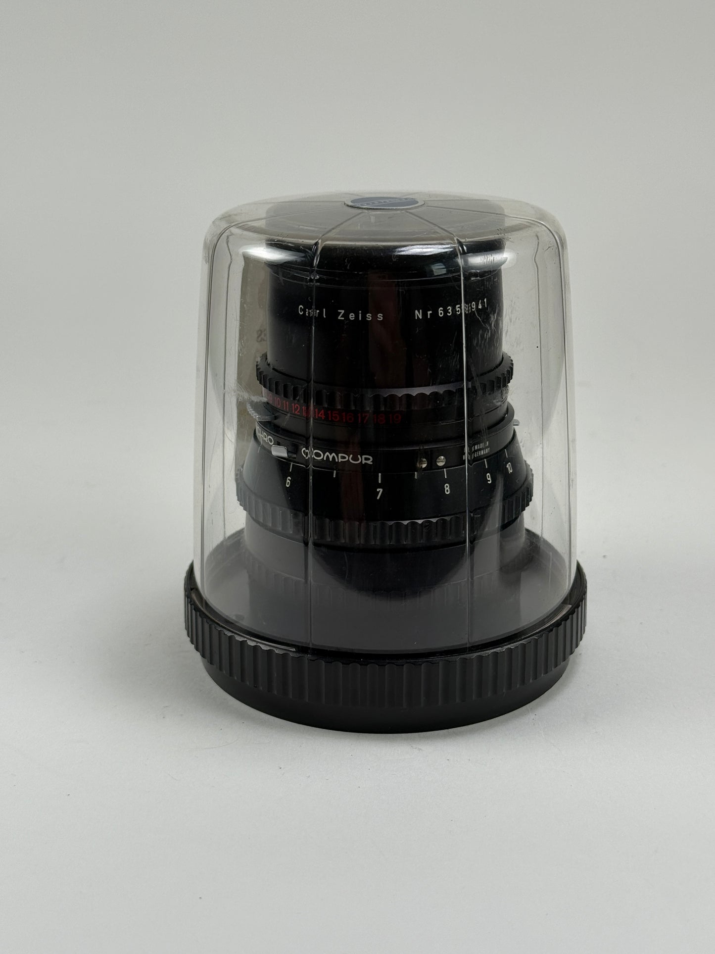 Hasselblad 150mm f4 Zeiss Sonnar C T* Lens 150/4 black