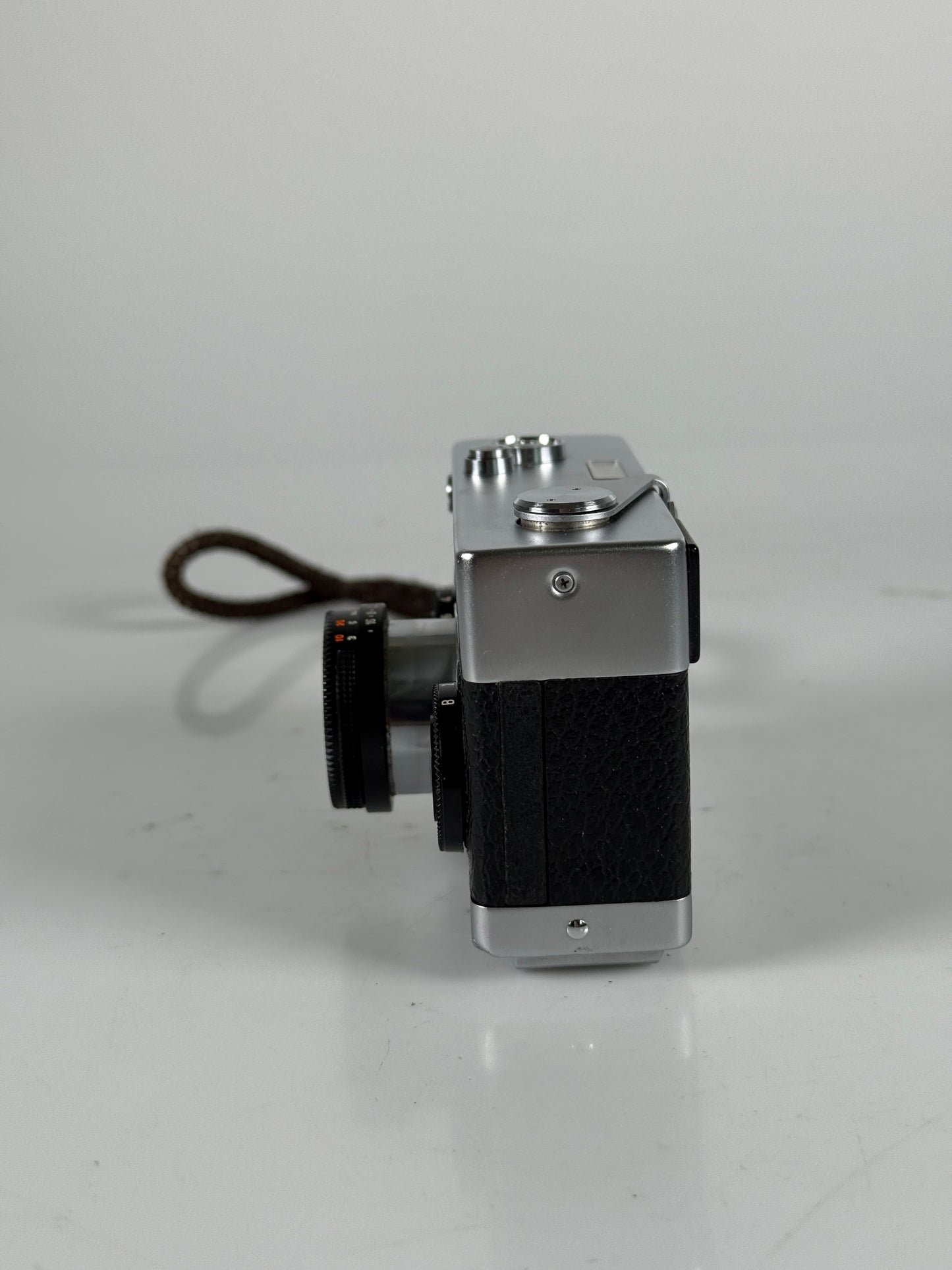 Rollei 35 35S 40mm Sonnar f2.8 HFT Lens chrome silver