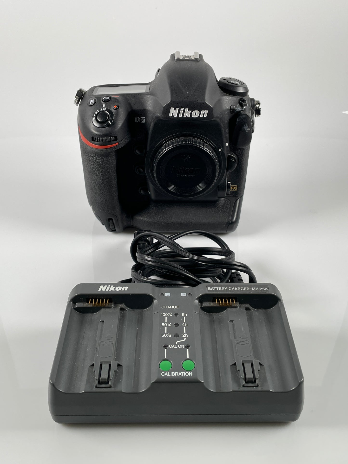 Nikon D5 Digital Camera 20.8MP DSLR Camera Body (Dual XQD Slots) D5-a SC:39k