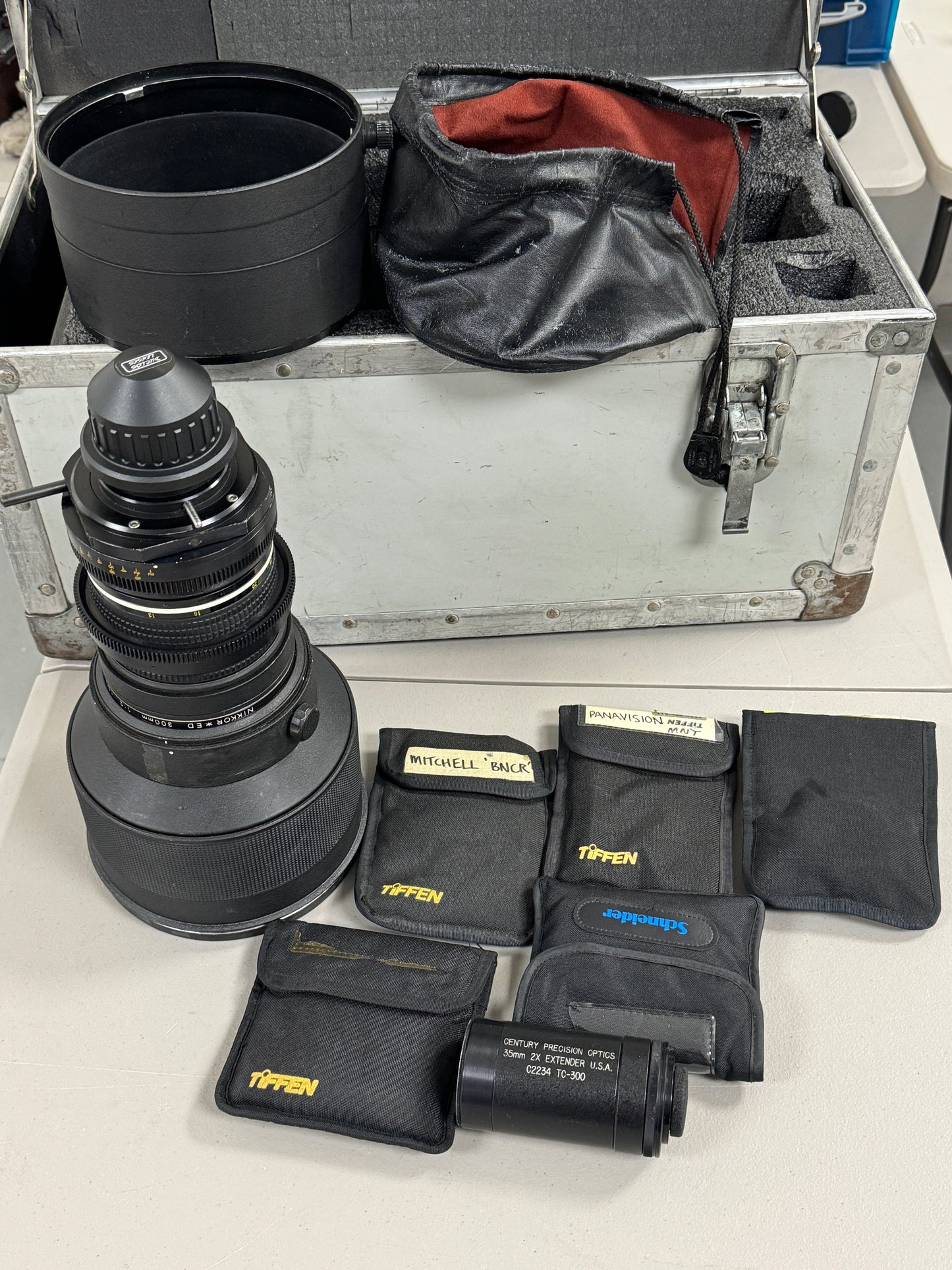 Nikon 300mm f2 Nikkor ED Lens Century Conversion Arri PL Panavision BNCR Mount RARE