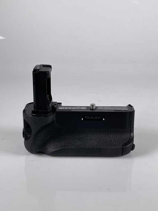 Sony VG-C1EM Vertical Battery Grip for Alpha a7, a7R, a7S