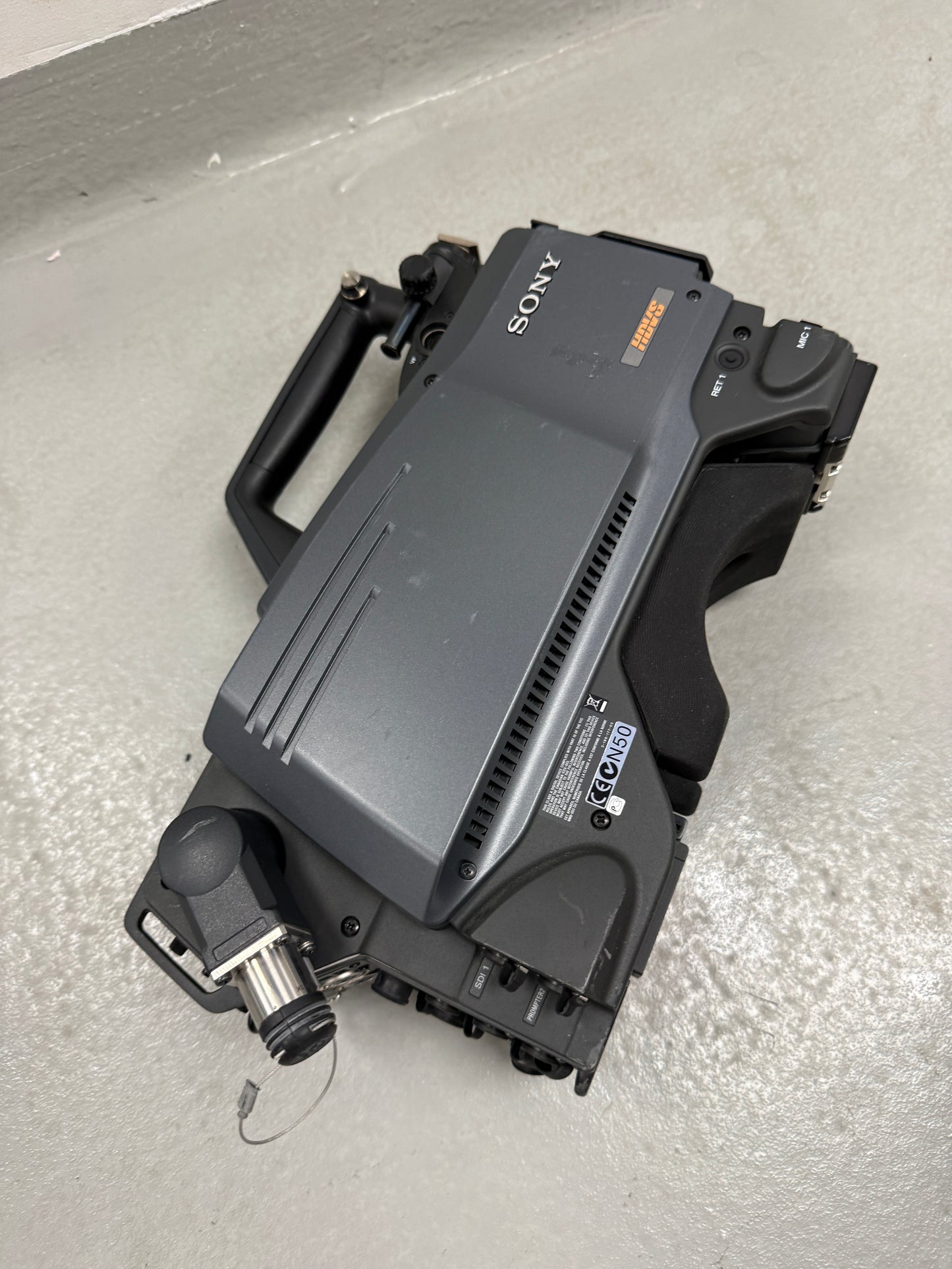 Sony HDC1500 HD Color Camera video studio