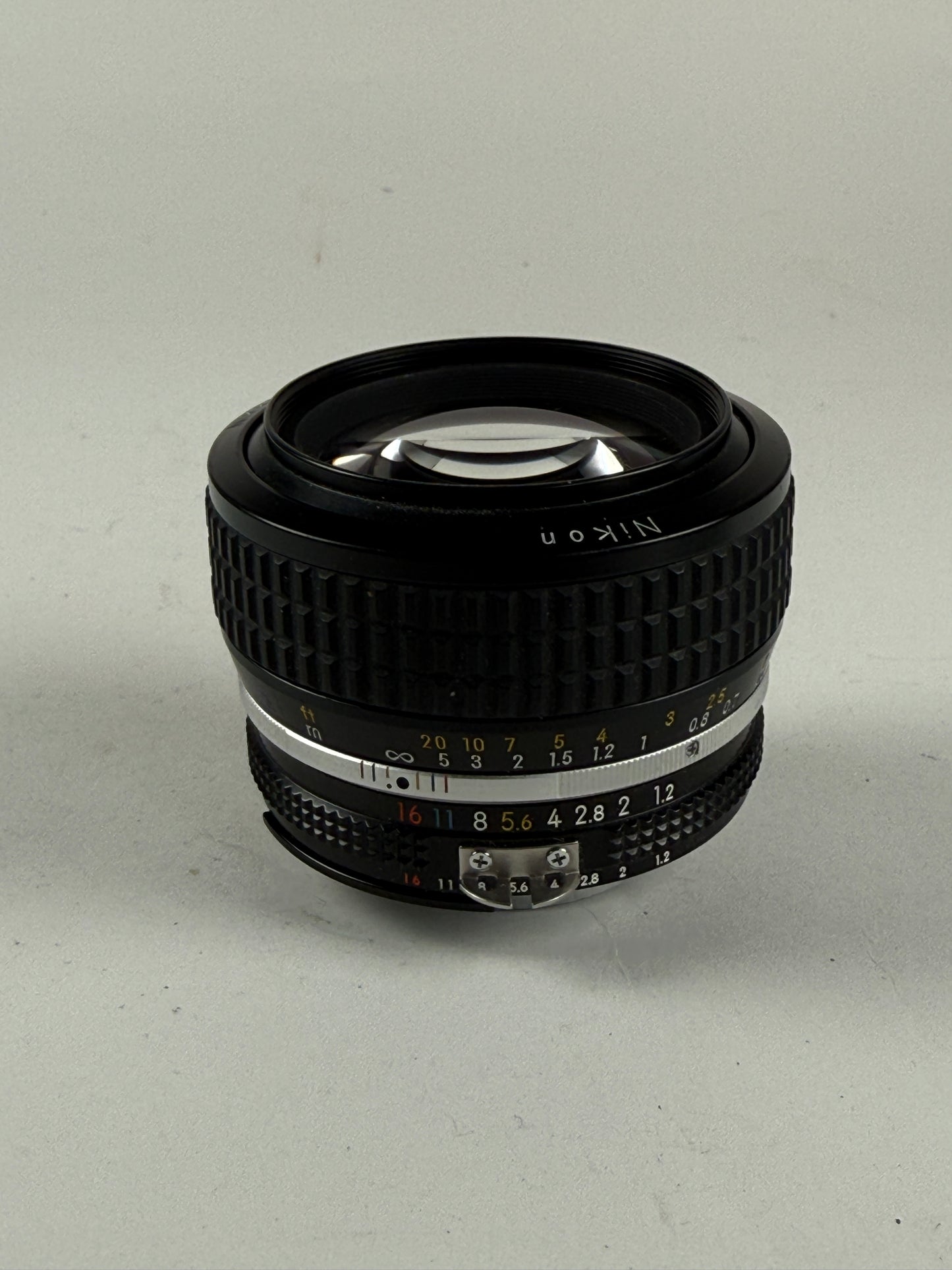 Nikon nikkor 50mm F1.2 MF ais Lens