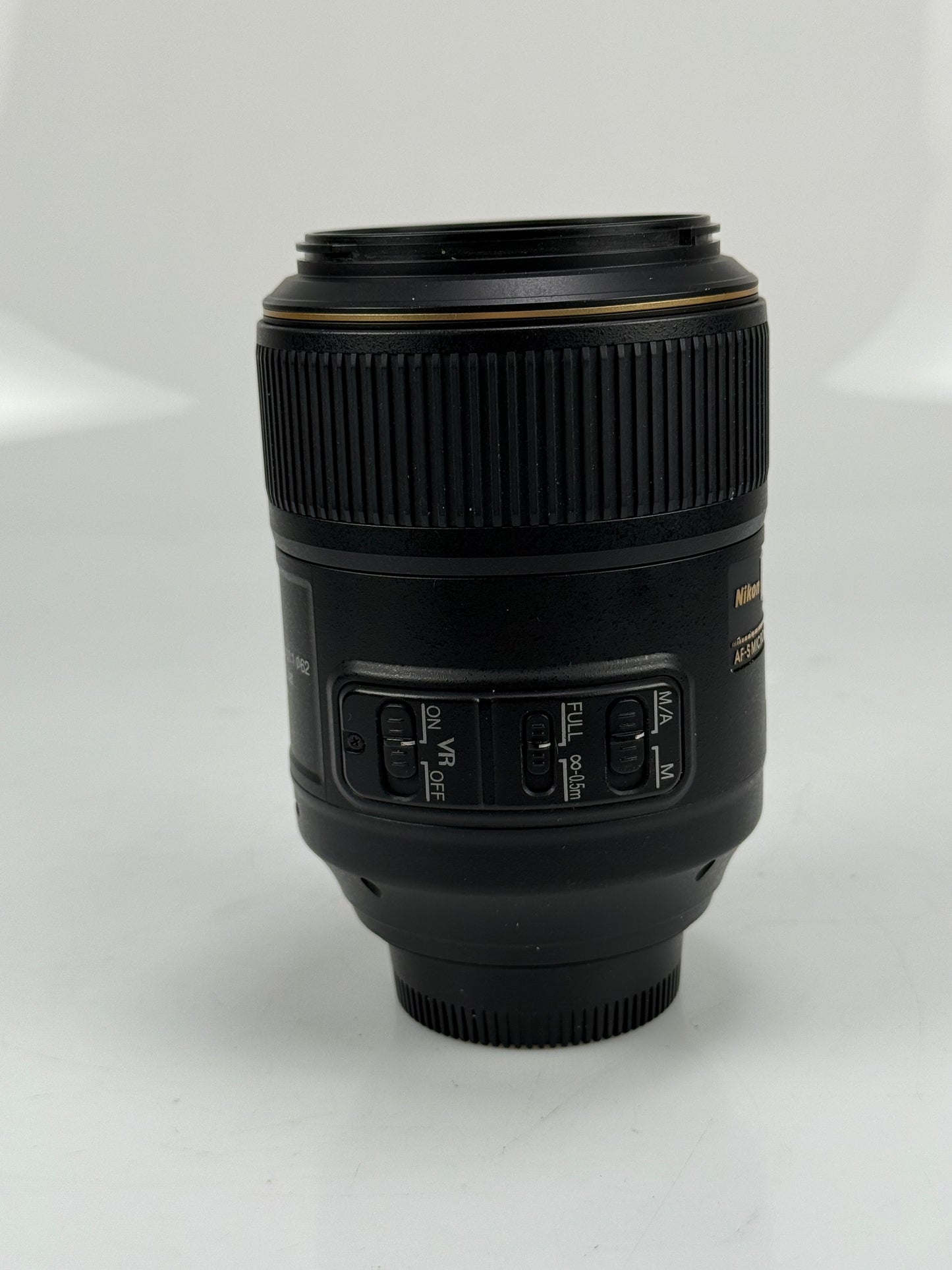 Nikon Nikkor AF-S 105mm f2.8 G VR Micro IF ED Lens AFS