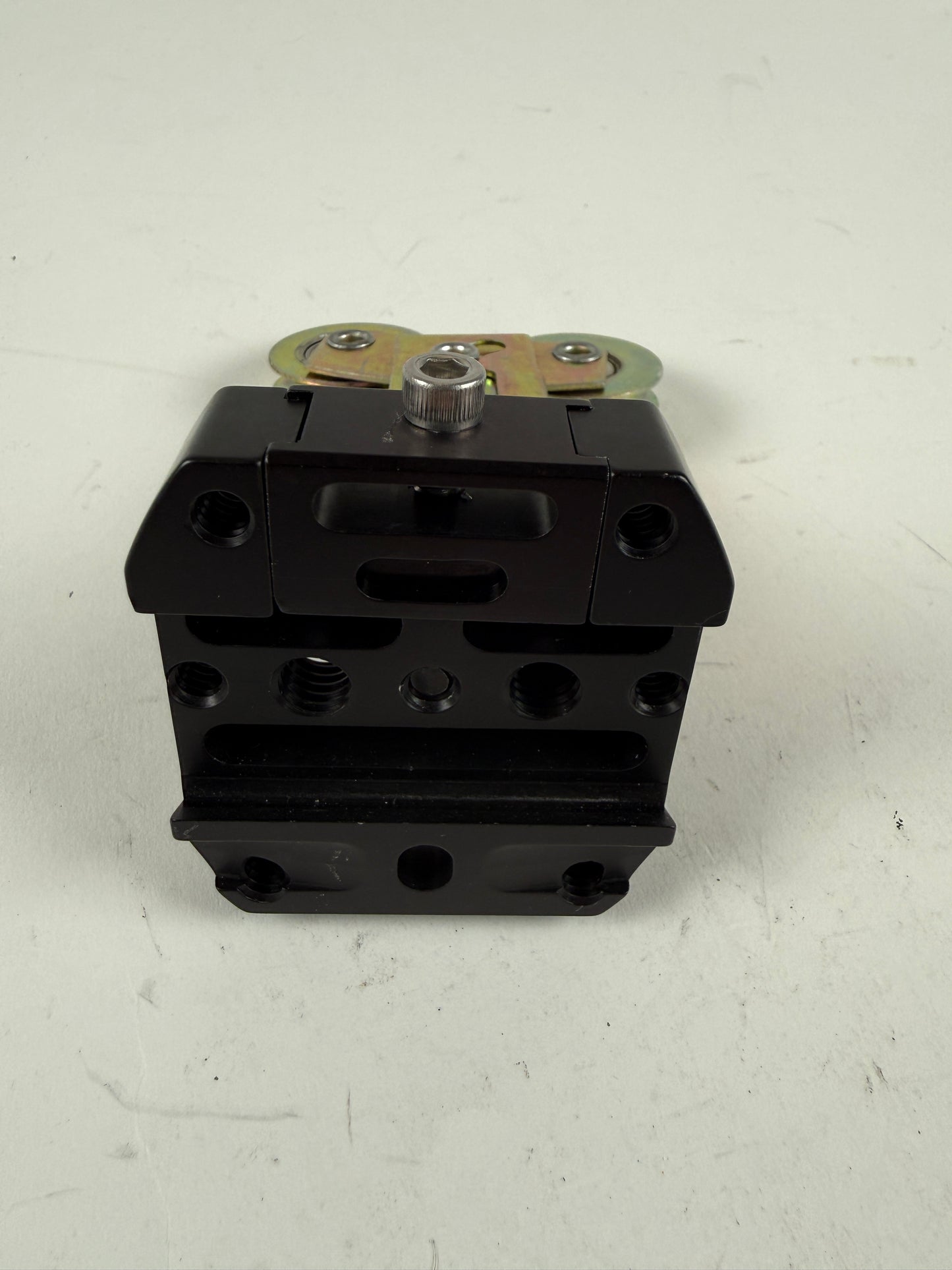 CineMilled Pulley Wheel Mount Plate