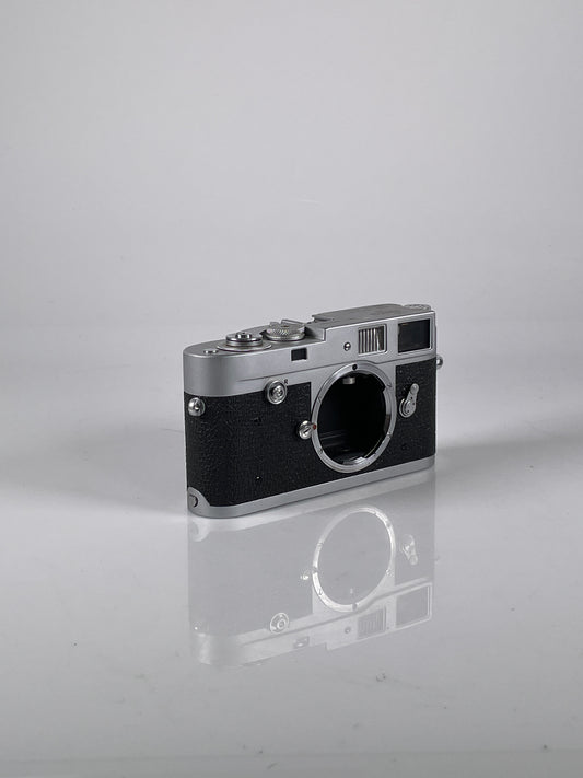 Leica M2 button rewind V2 Chrome 35mm rangefinder film camera body