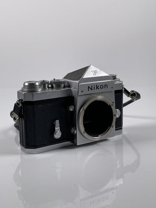Nikon F Standard Prism SLR Camera Body Ser: 64XXXXX Chrome NPK