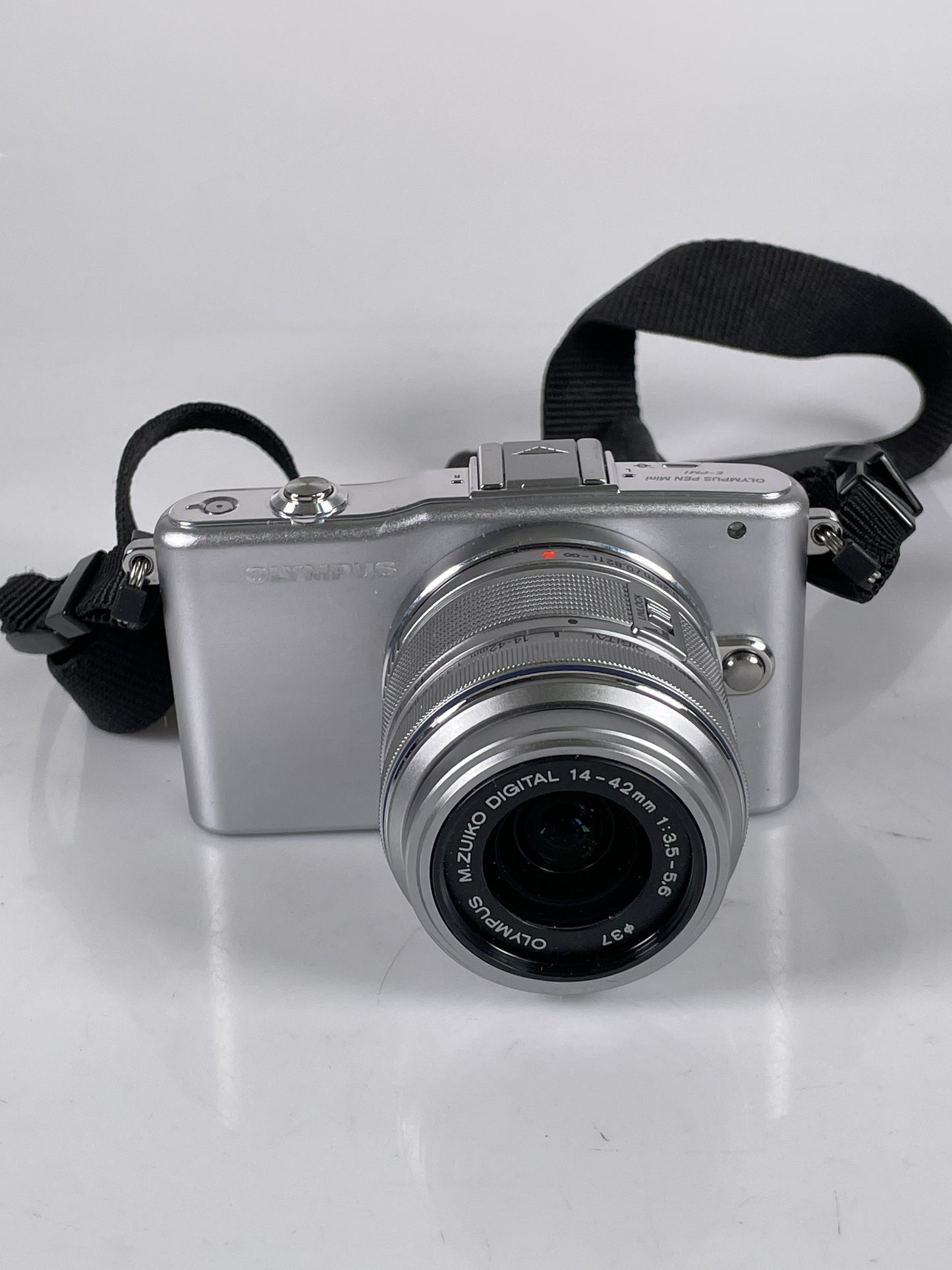 OLYMPUS PEN E-PM1 Mirrorless DSLR Camera + 14-42mm Lens kit white