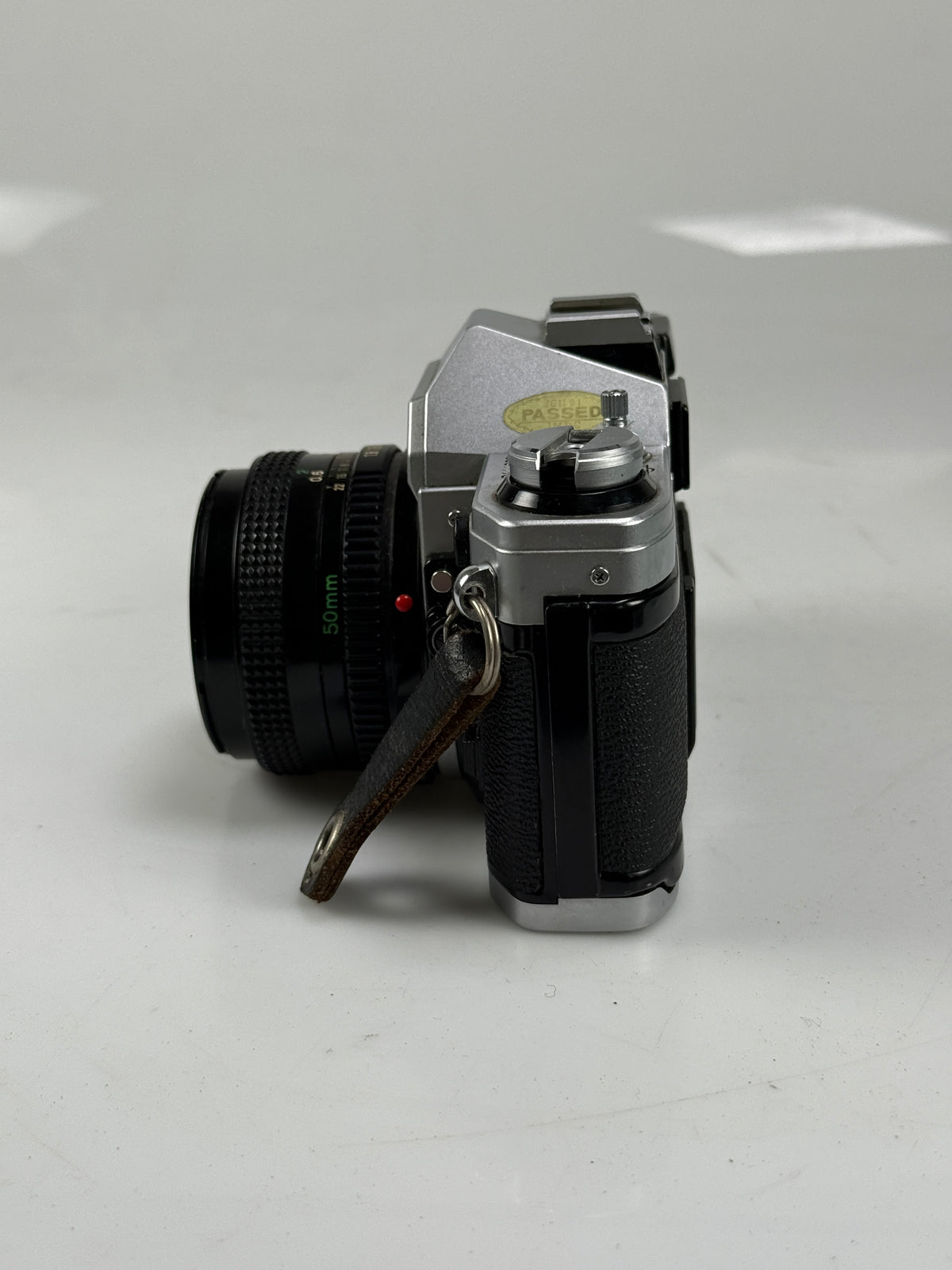 CANON AE-1 chrome SLR 35mm Film Camera with 50mm f1.8 FD KIT