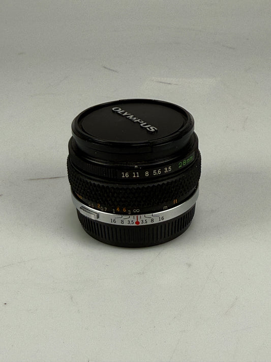 Olympus OM-System Zuiko Auto W 28mm f3.5 MF lens