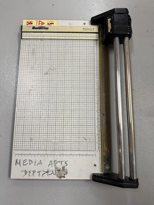 Saunders RotaTrim Mastercut II 2 / Professional Paper Cutter Trimmer