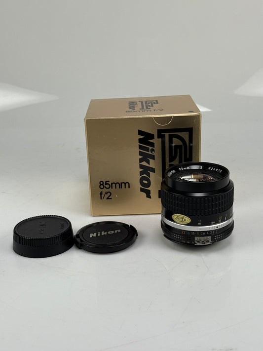 Nikon Ai-s Ais Nikkor 85mm f2 Telephoto MF Lens