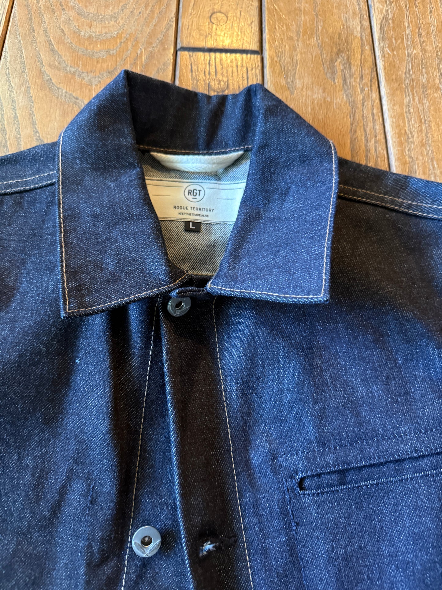 Rogue Territory Supply Jacket - Indigo, Large Slim Denim