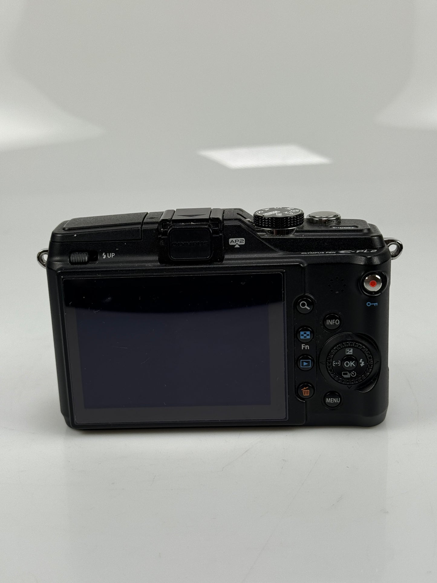 OLYMPUS PEN E-PL2 12.3 MP Mirrorless DSLR Camera body