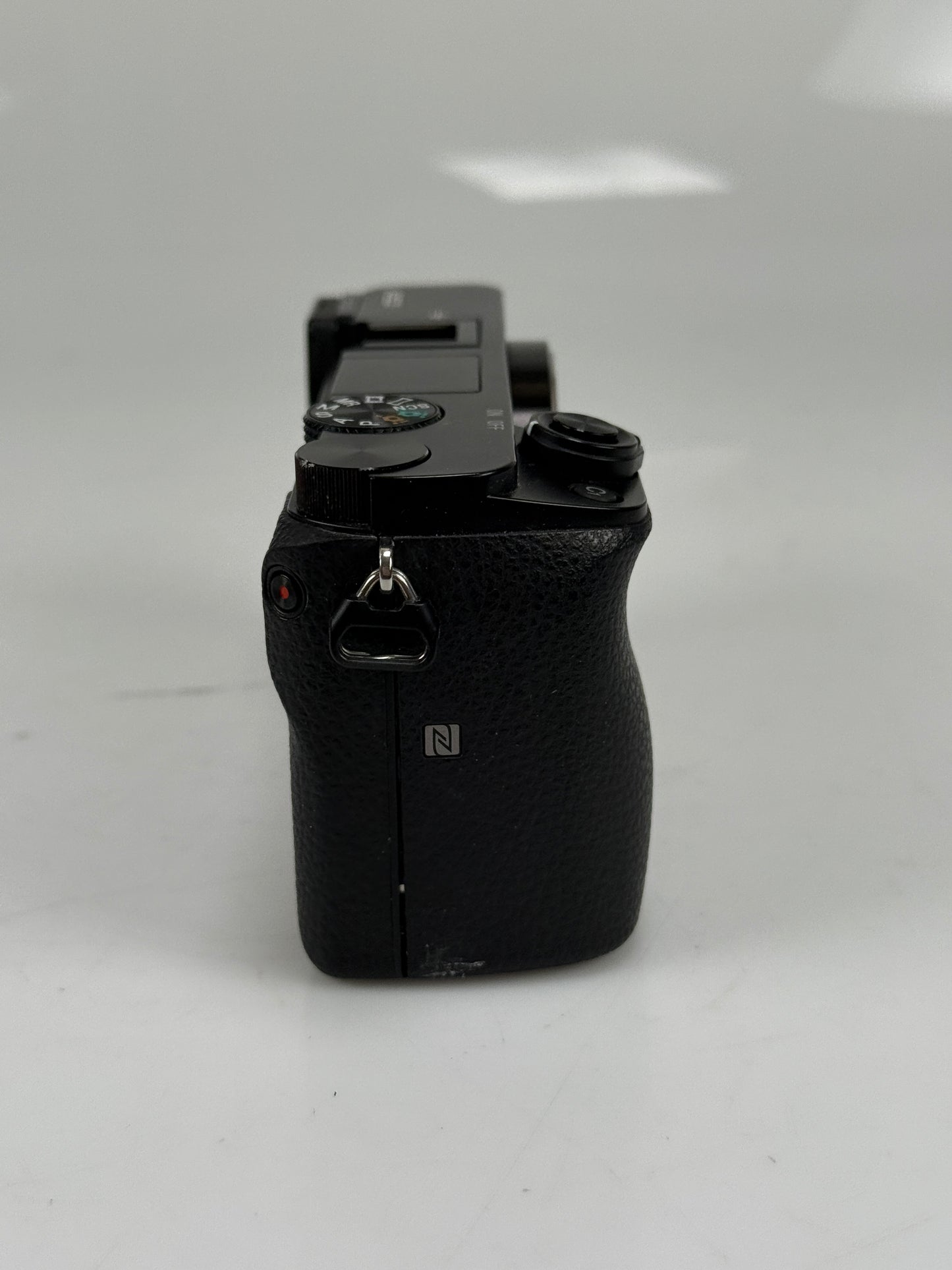 Sony A6000 24.3MP Mirrorless Digital Camera Black ILCE-6000