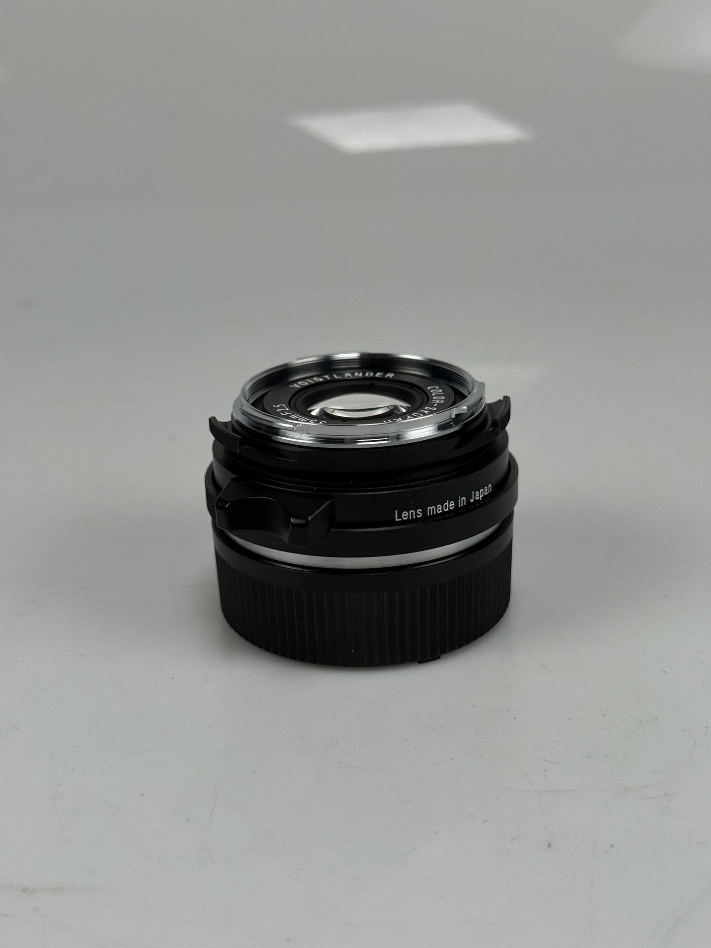 Voigtlander COLOR-SKOPAR 35mm F2.5 P II For Leica M