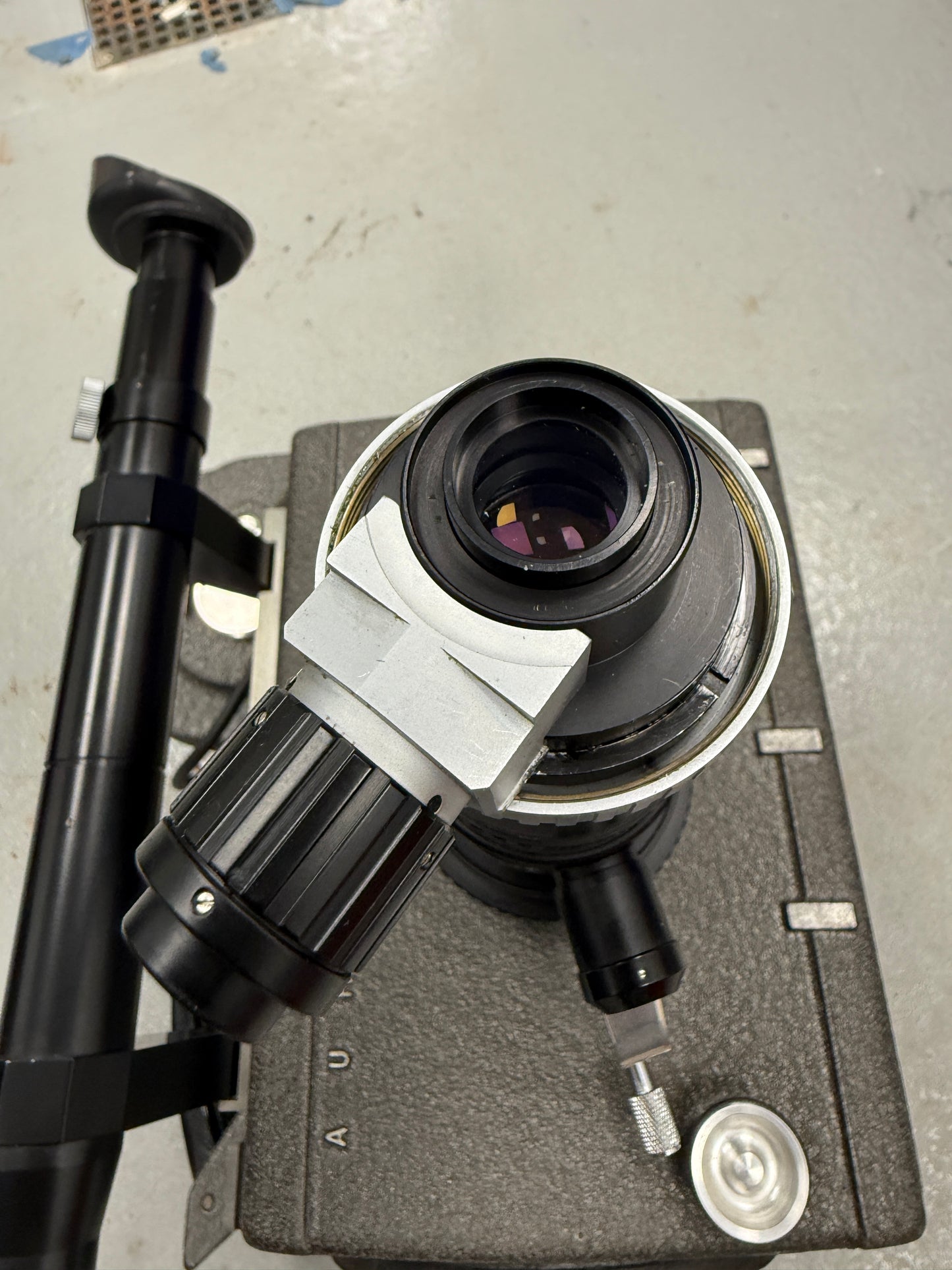 BACH Auricon Pro-600 16mm Cinema Sound Camera w/ angenieux 12-120mm lens