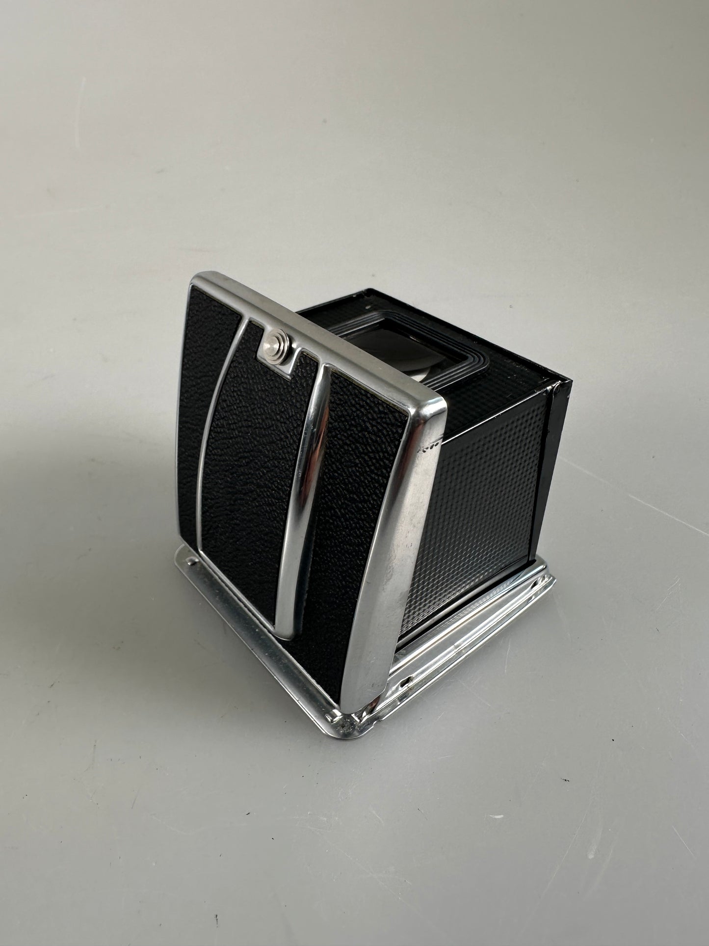 HASSELBLAD chrome waist level finder early