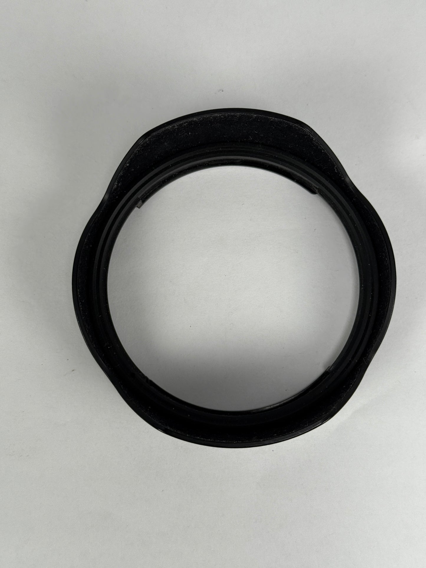 Genuine Canon OEM EW-82 Lens Hood for EF 16-35mm F4 L IS USM Lens
