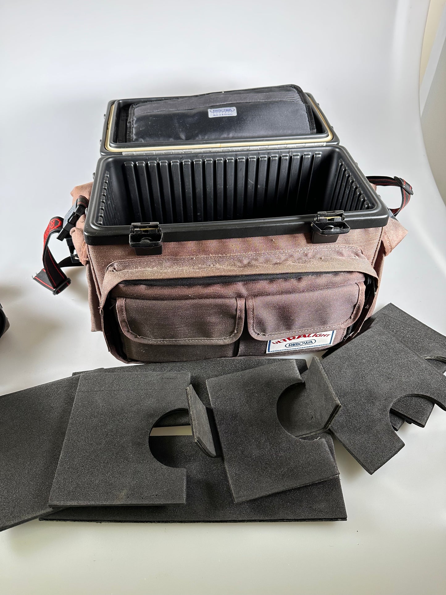 Rinowa Camera Equipment Case, Grey Ultralight Watertight Hard Soft Germany