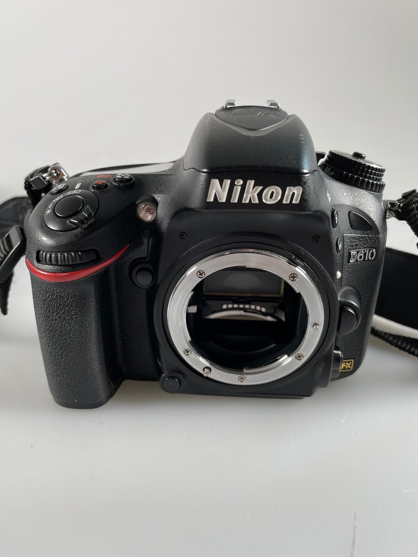 Nikon D610 24.2MP Digital SLR Camera Body - Shutter count 36k