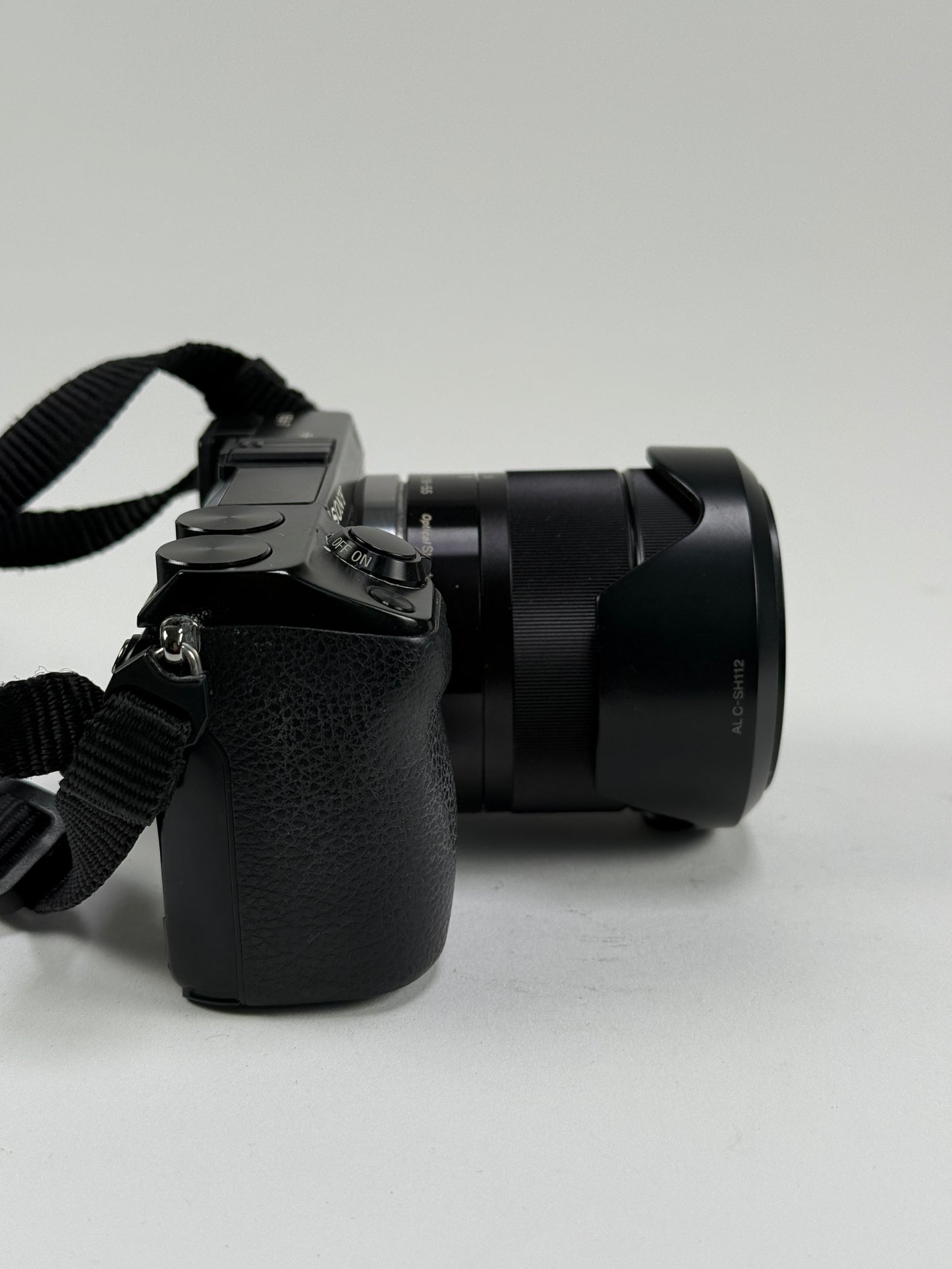 Sony Alpha NEX-7 24.3MP Body with 18-55mm OSS  Digital Mirrorless Camera Kit