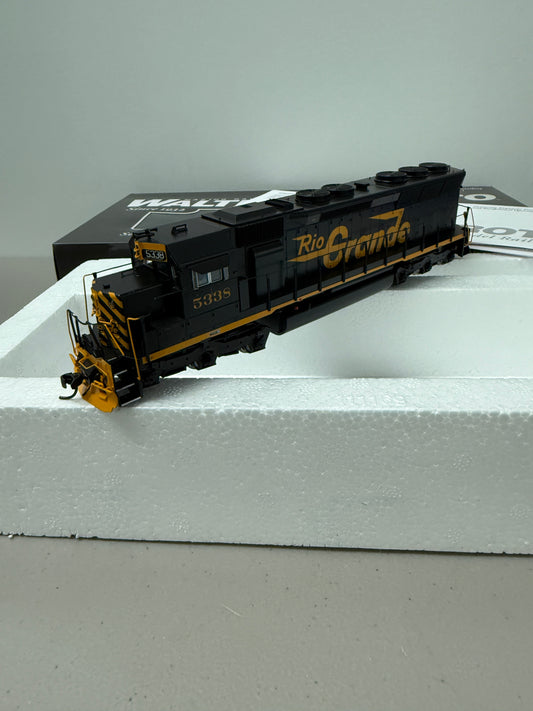Walthers 920-41060 HO DRGW EMD SD45 Diesel Locomotive #5338 Rio Grande