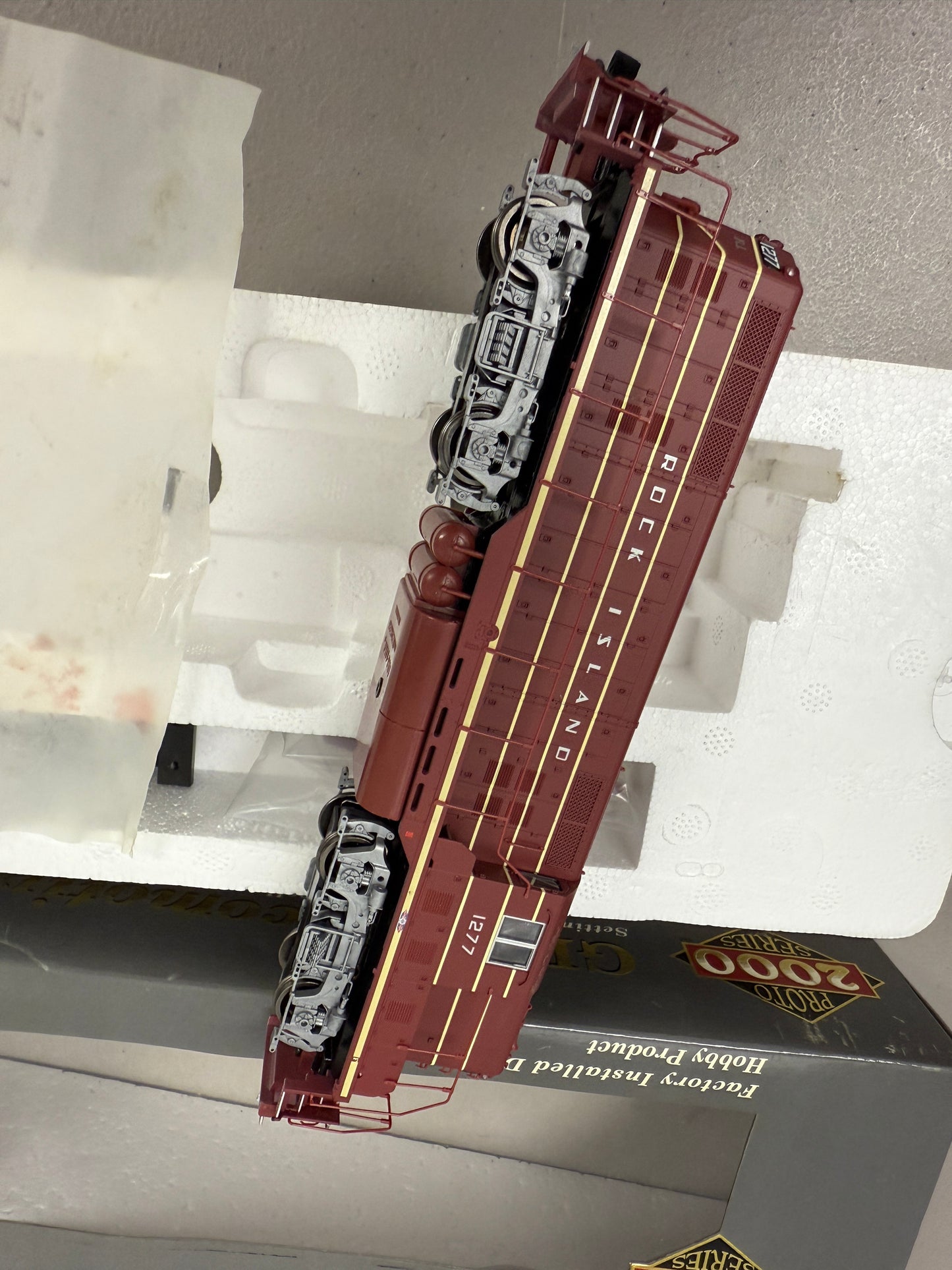 Proto 2000 Series GP7 II Locomotive HO scale Rock Island 1277
