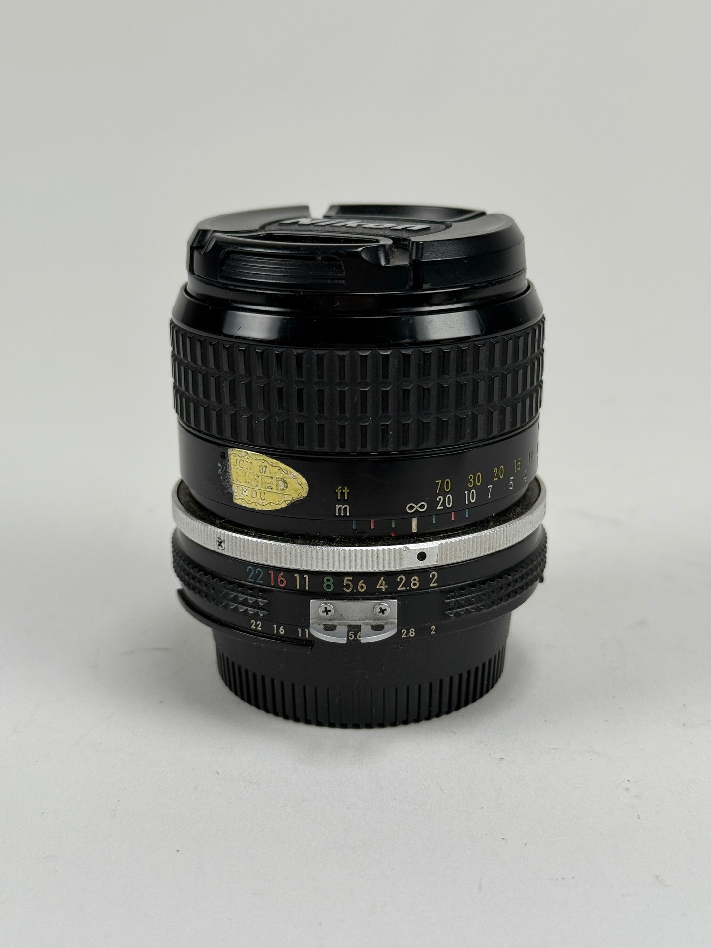 NIKON AI NIKKOR 85mm f2 Portrait MF Prime Camera Lens