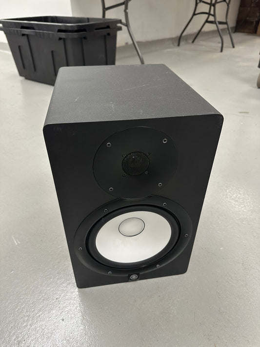 Yamaha HS-8 Powered Studio Monitor 8'' 120W HS-8 (Black)