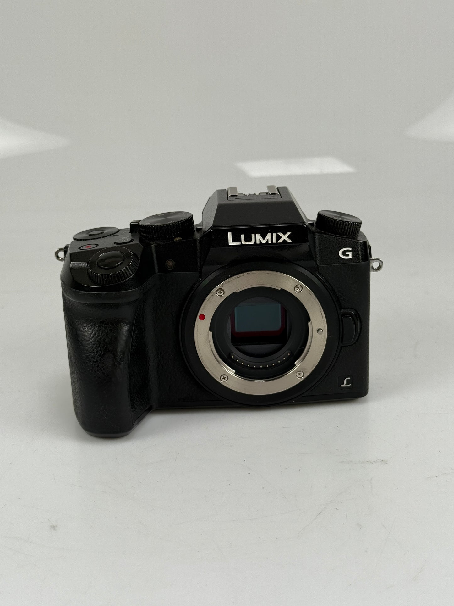Panasonic Lumix DMC-G7 16MP Mirrorless MFT Digital Camera Body