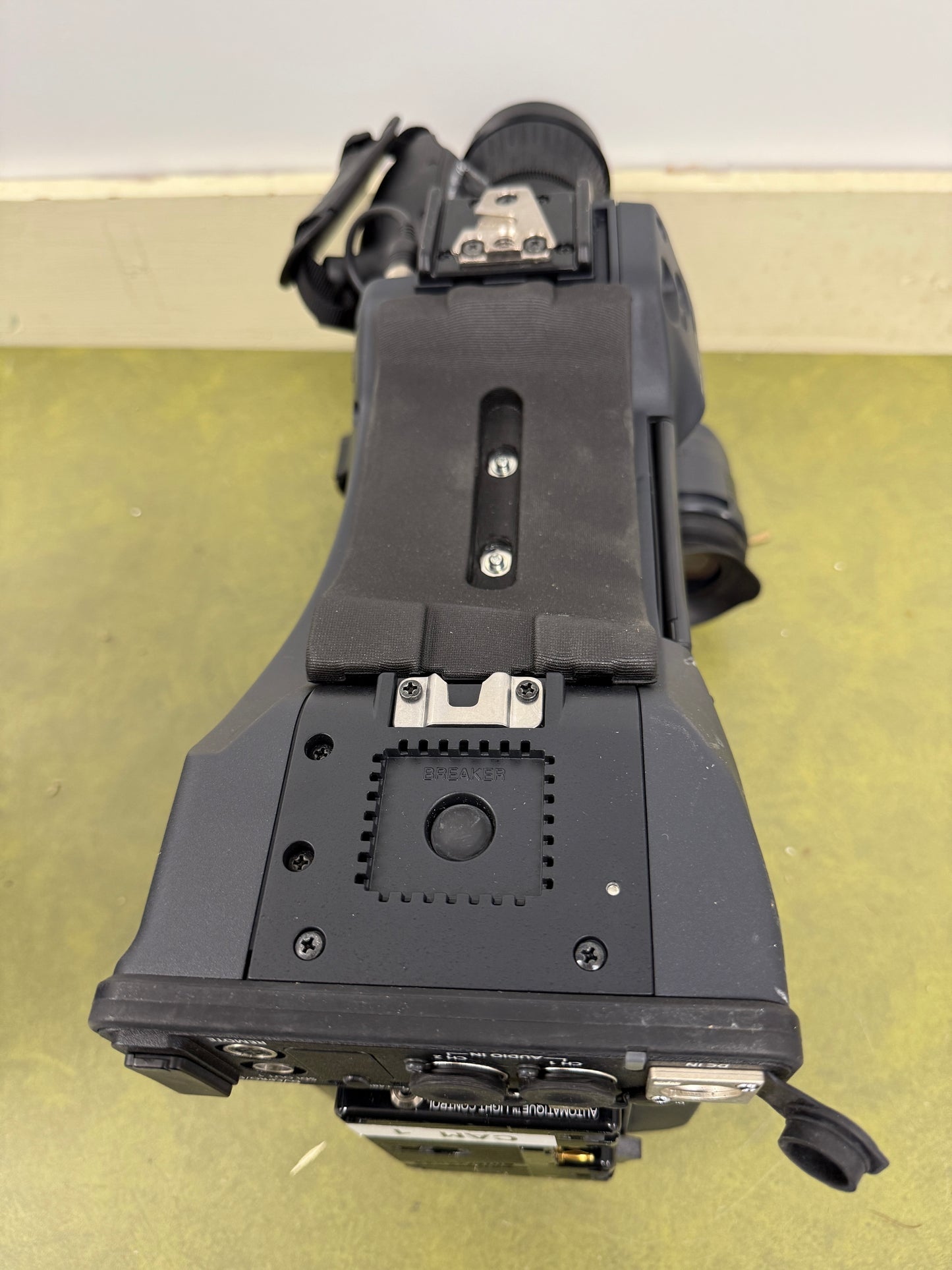 Panasonic AG-HPX370P P2 Camcorder with Fujinon T17X4.5BRM-L14 f1.6/5-77mm Lens