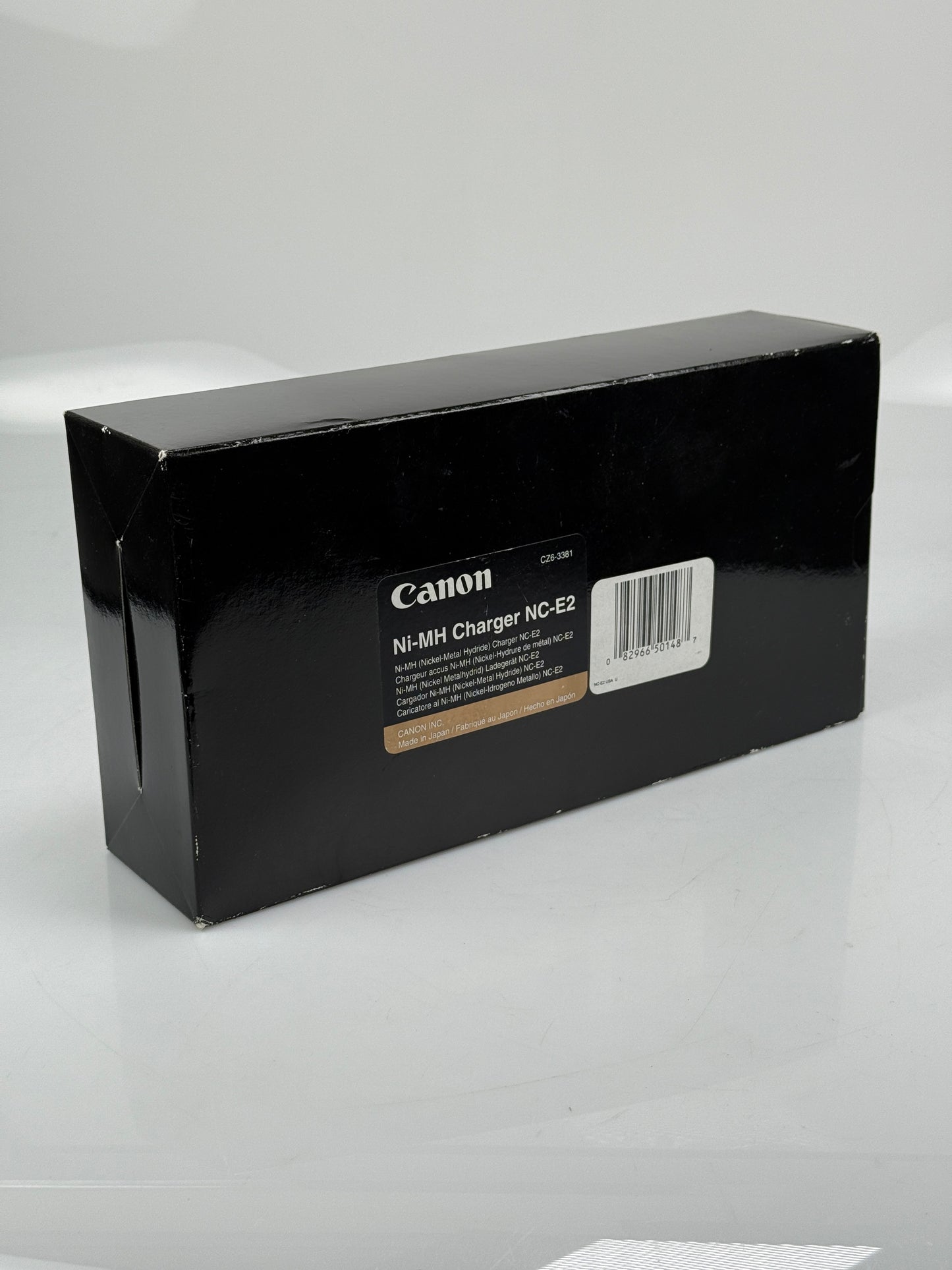 Canon Battery Charger NC-E2 for NP-E3 Battery  (1D/1DS/1D Mark II/1DS Mark II)
