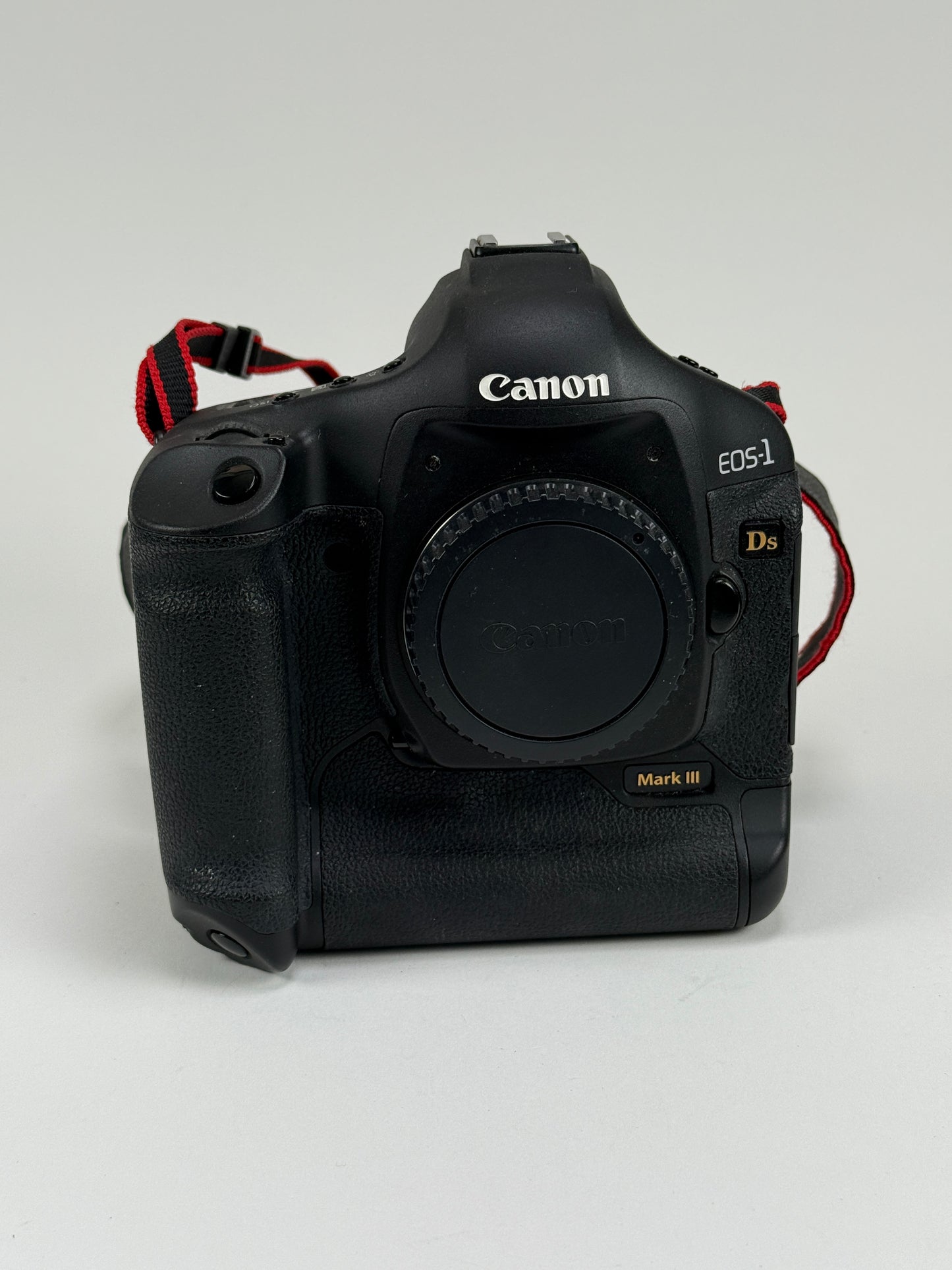 Canon EOS-1Ds Mark III 21.1MP Professional Full-Frame DSLR Camera Body